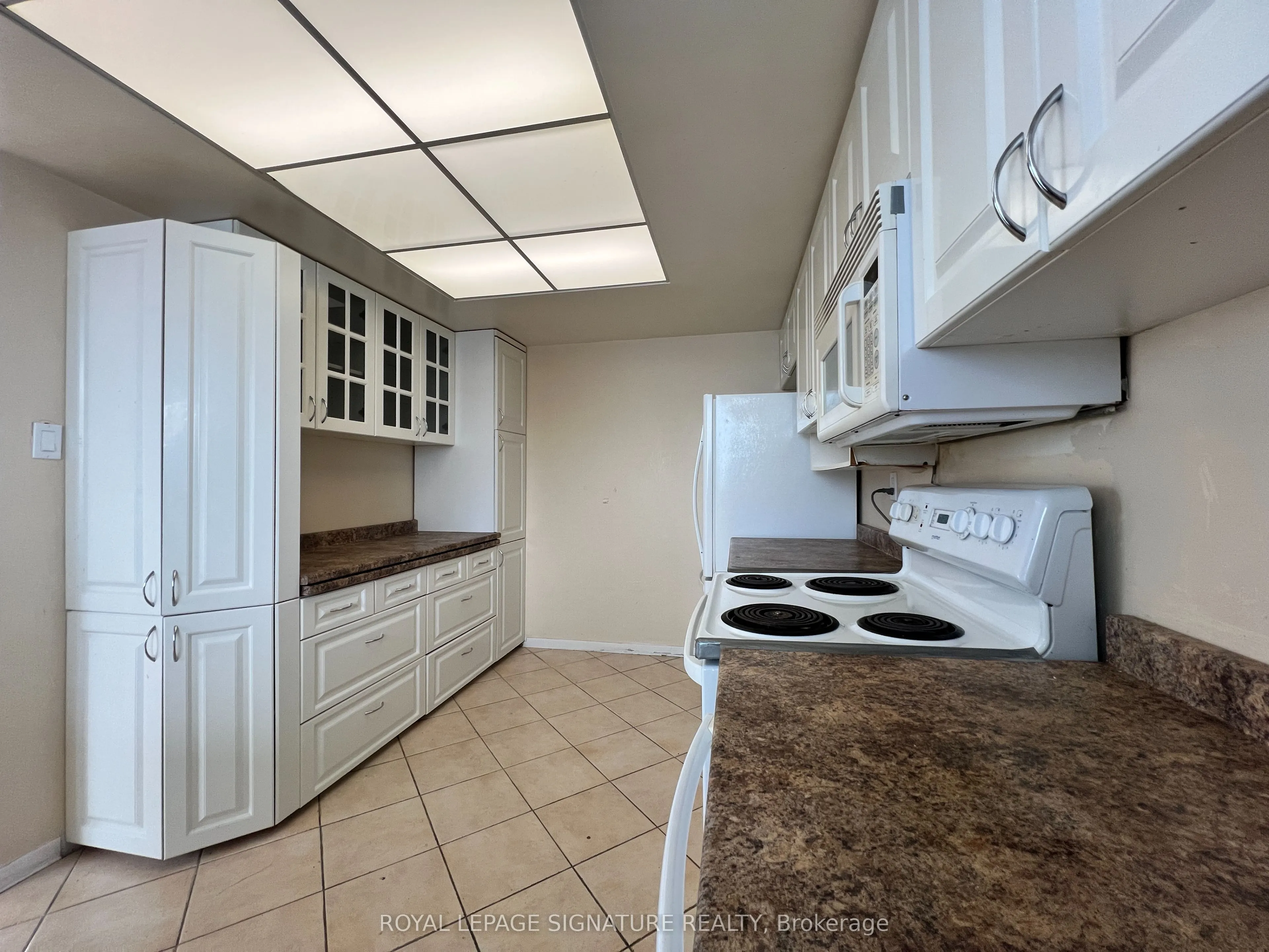 8 Lisa Street, #1107