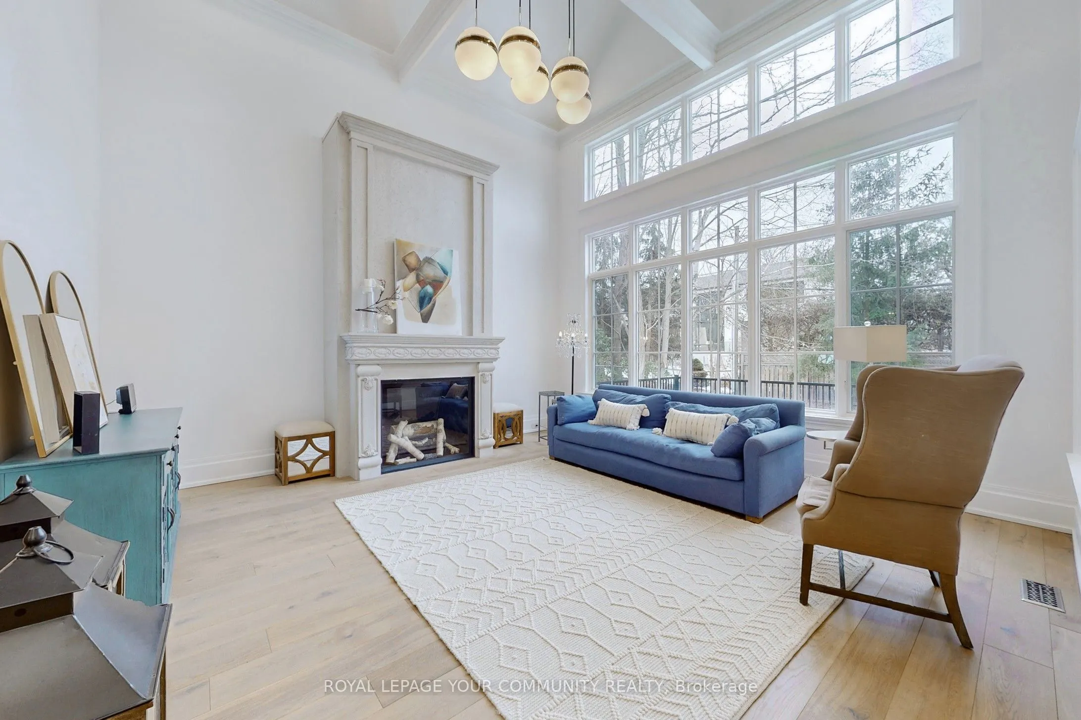1427 Lakeshore Road W