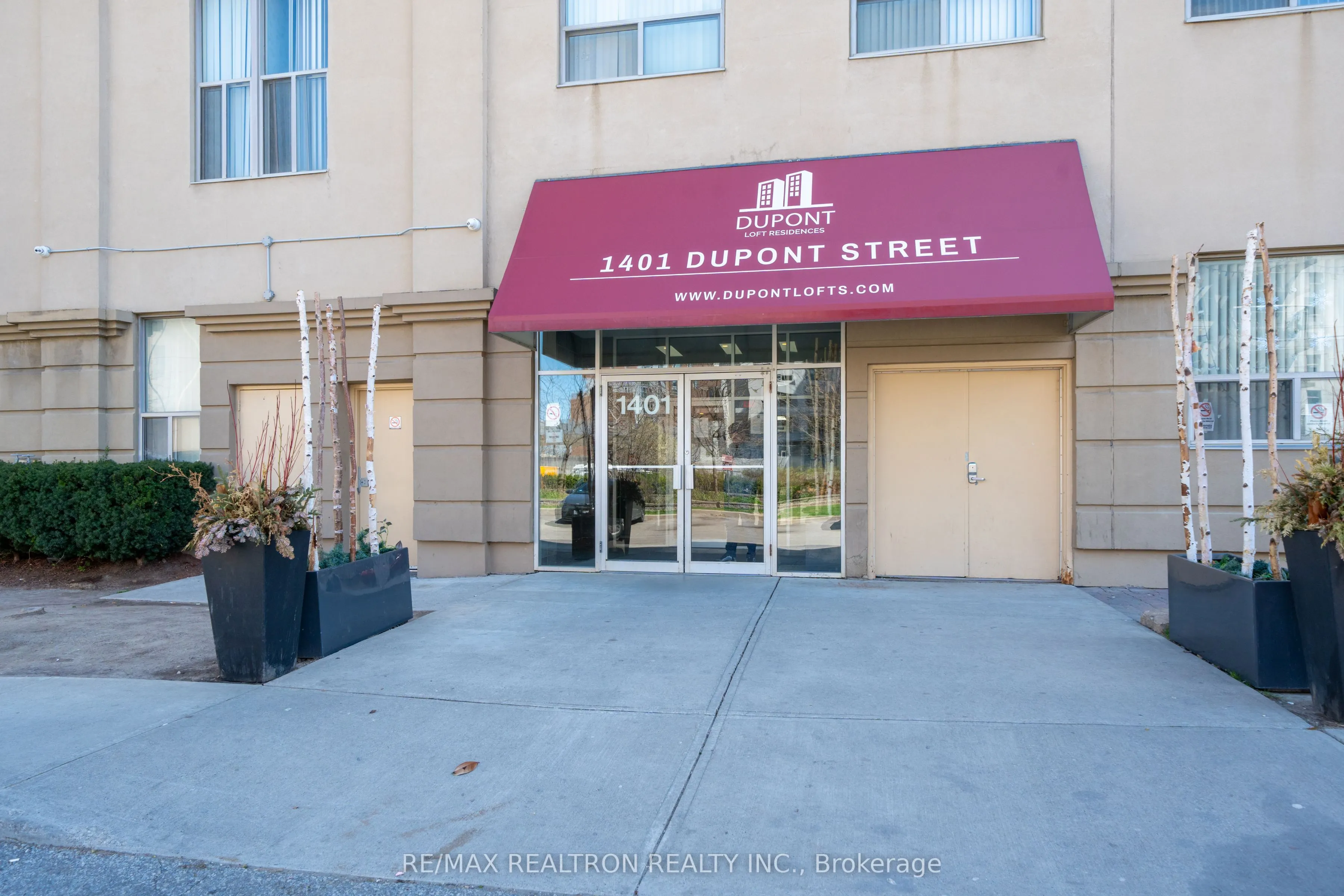 1401 Dupont Street, #114