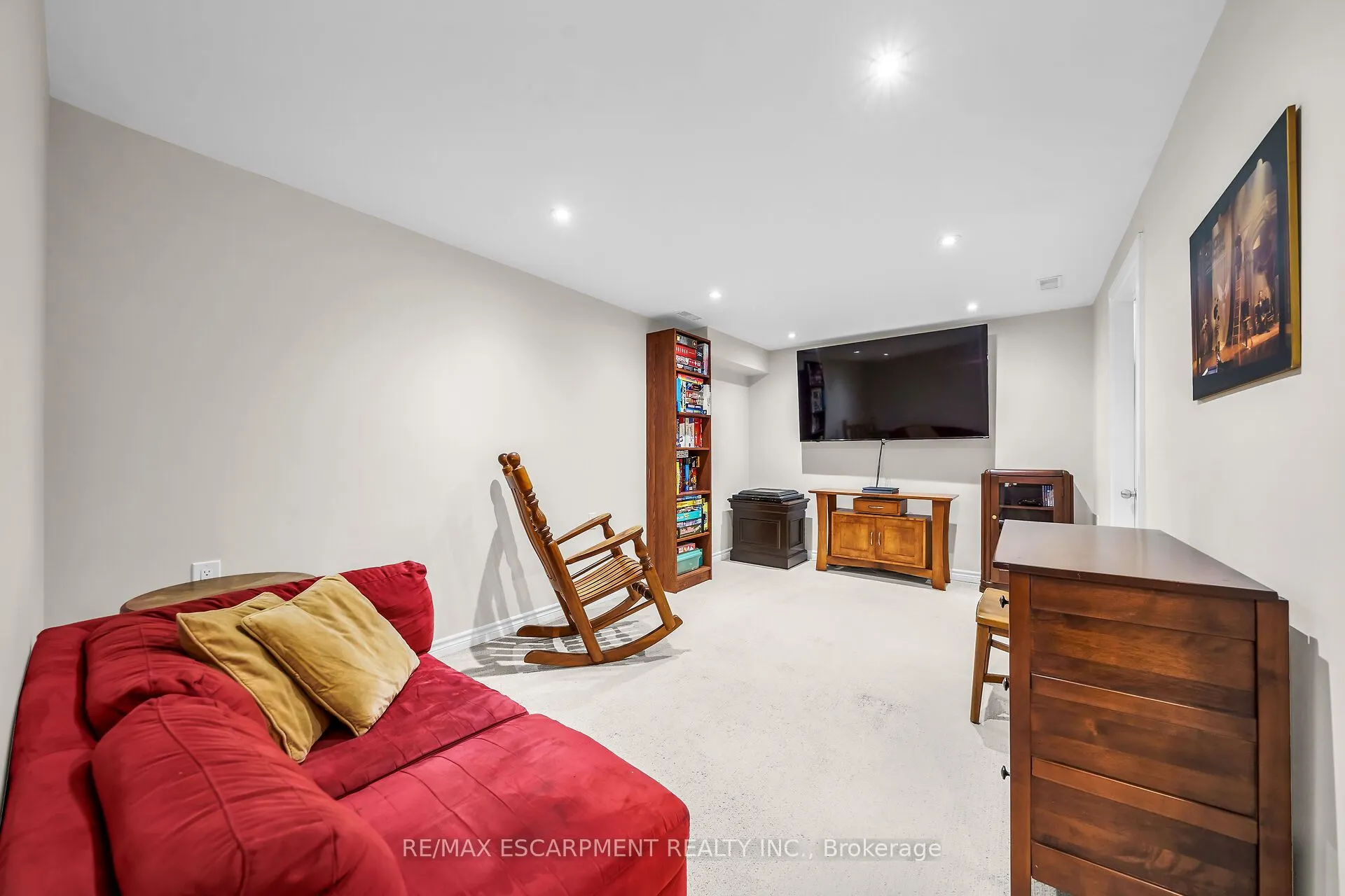 5115 Silvercreek Drive