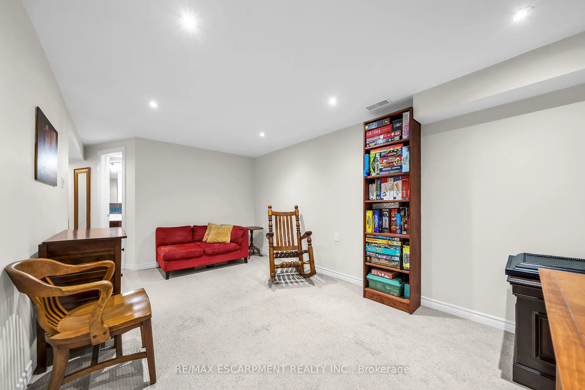 5115 Silvercreek Drive