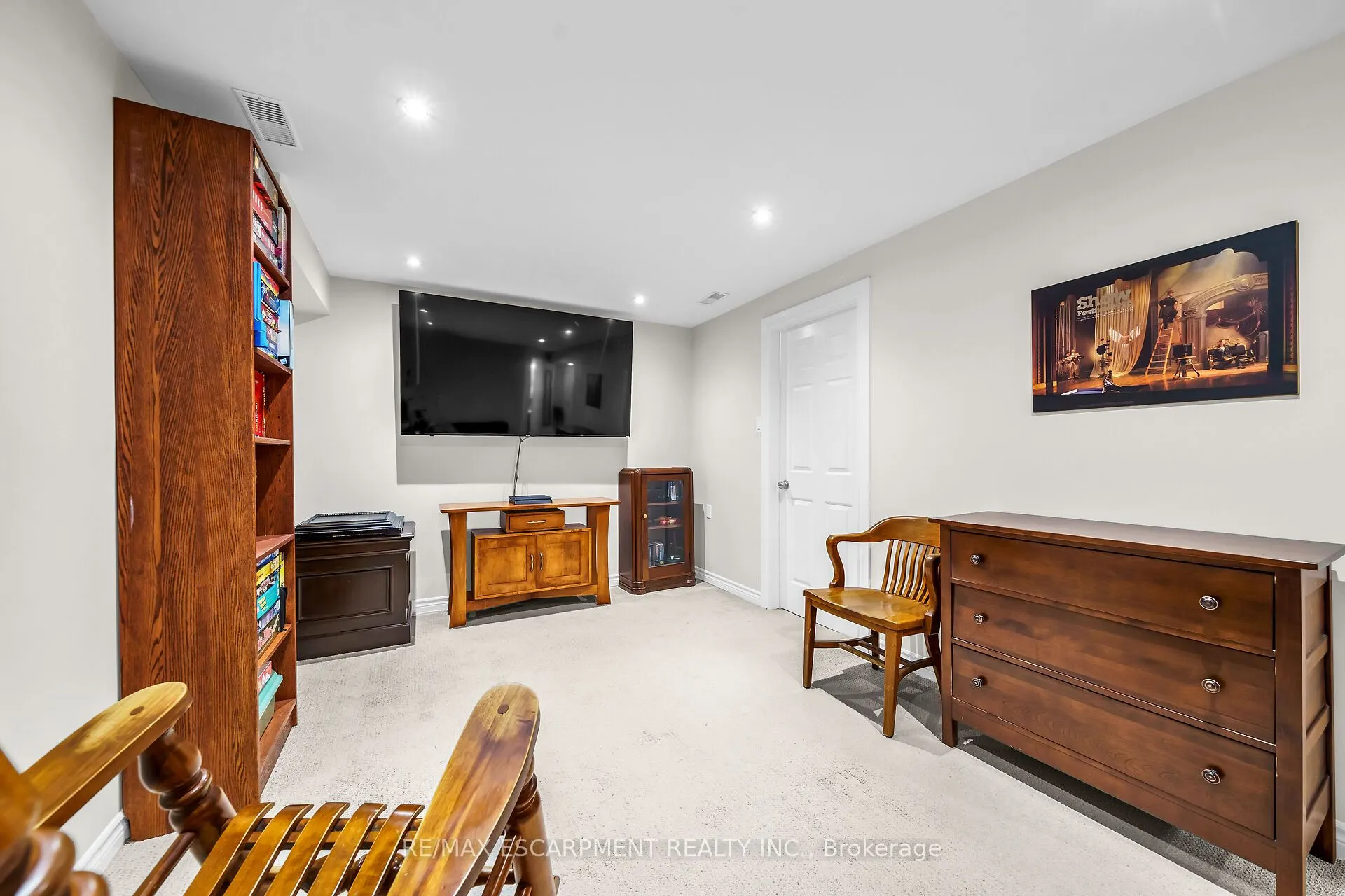 5115 Silvercreek Drive