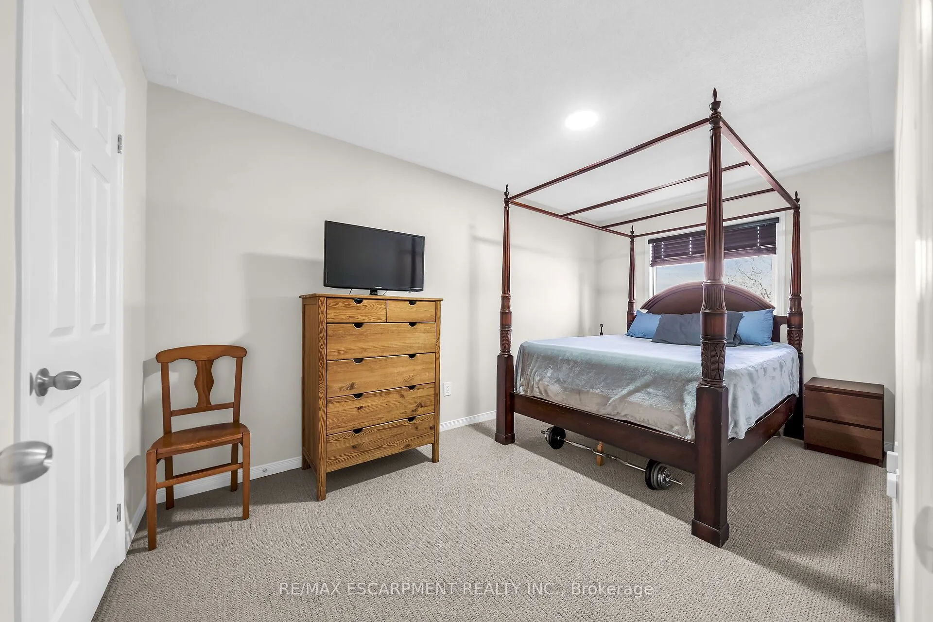 5115 Silvercreek Drive