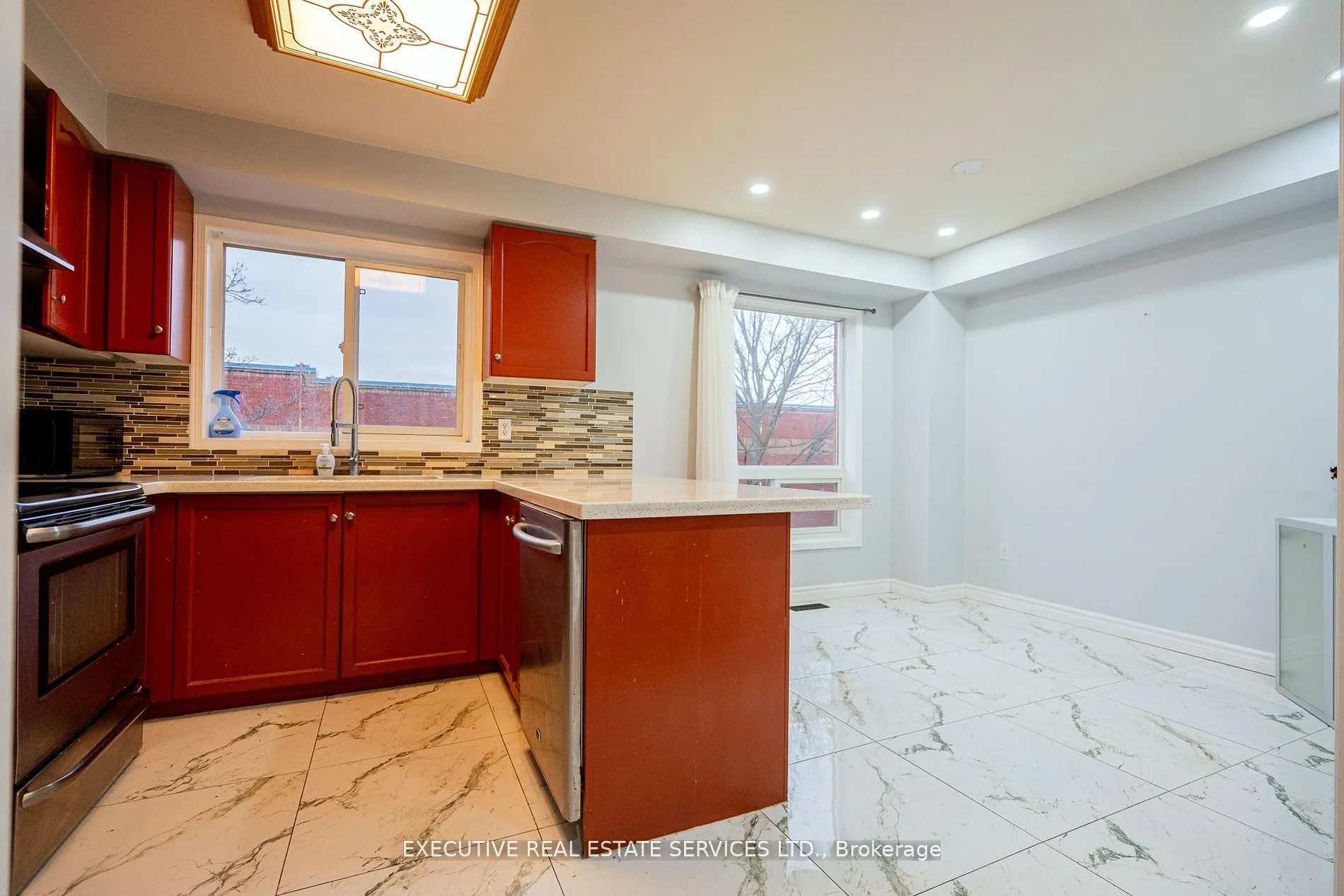 170 Havelock Drive, #21