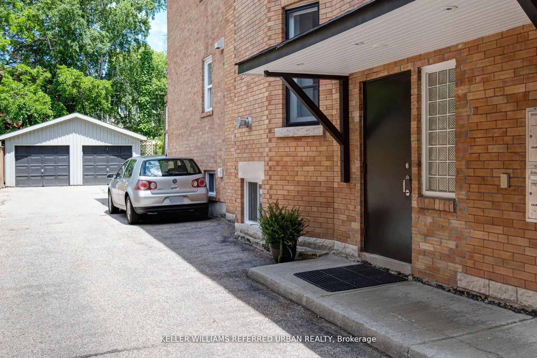 42 High Park Boulevard