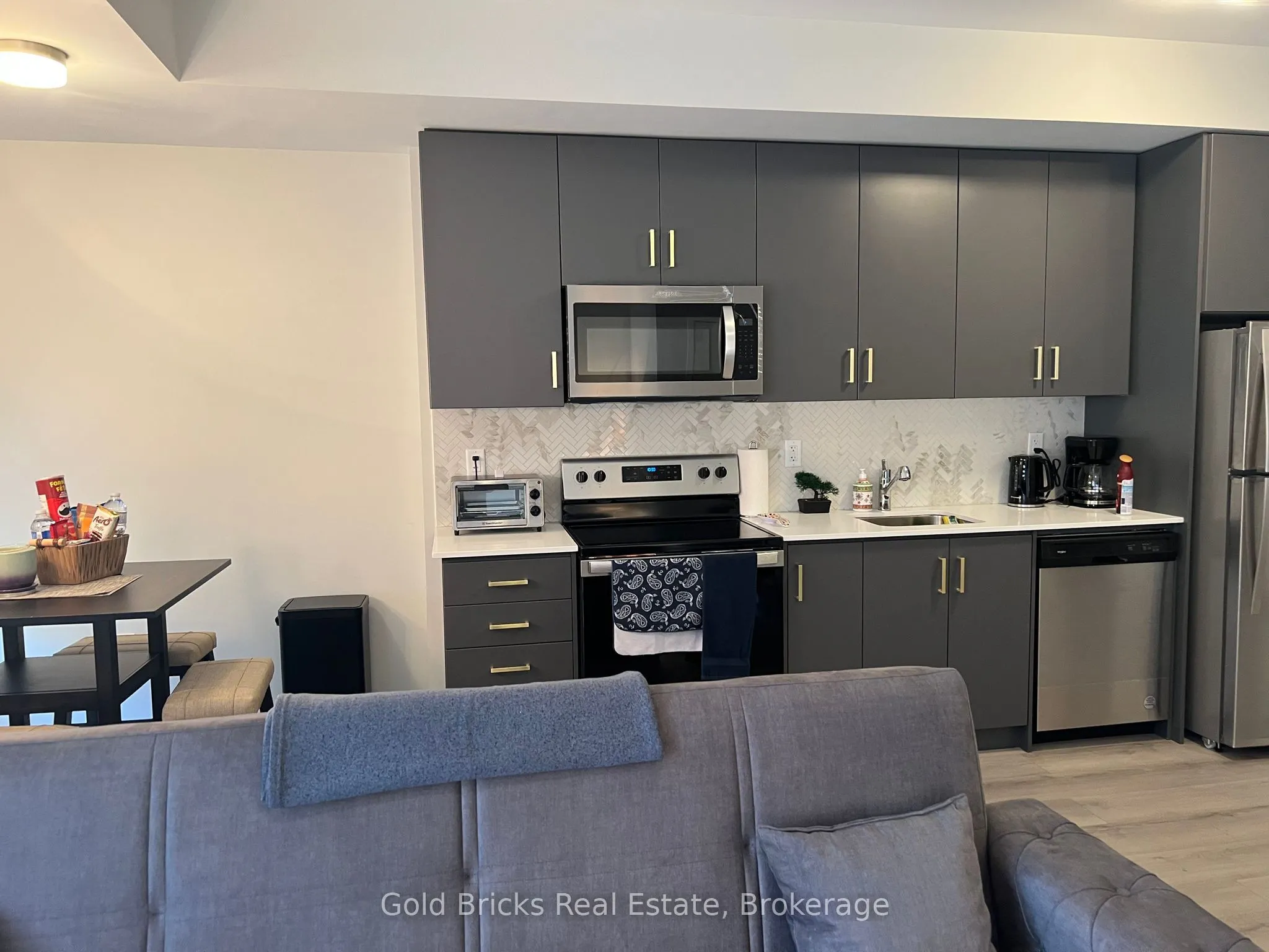 3429 Ridgeway Drive, #14