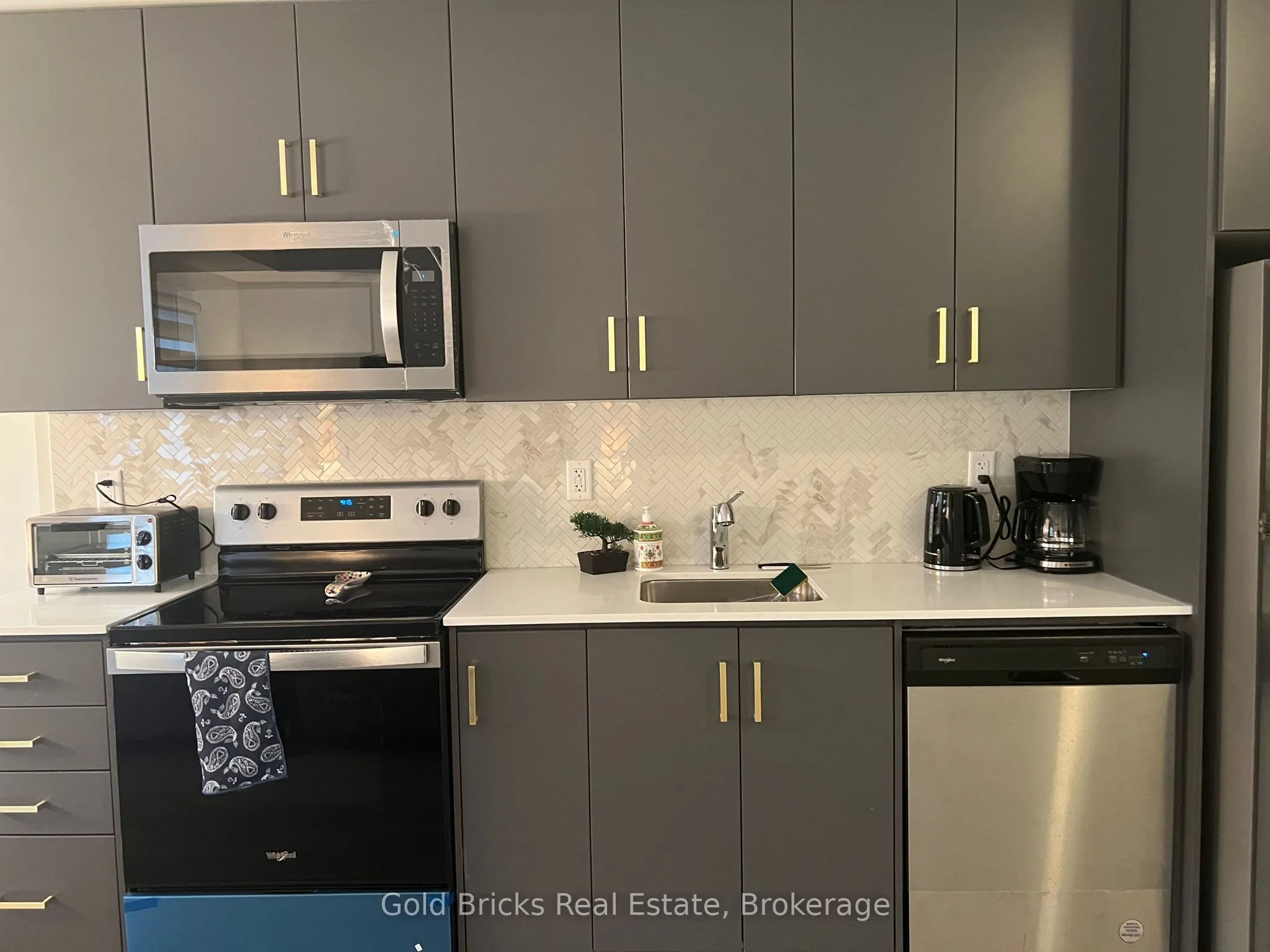 3429 Ridgeway Drive, #14