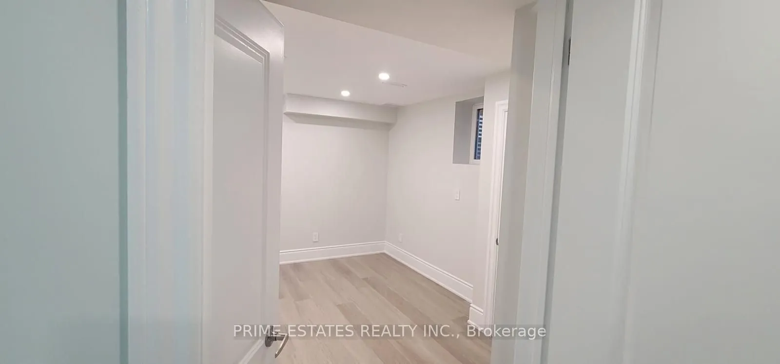 28 Drexel Road S, #B