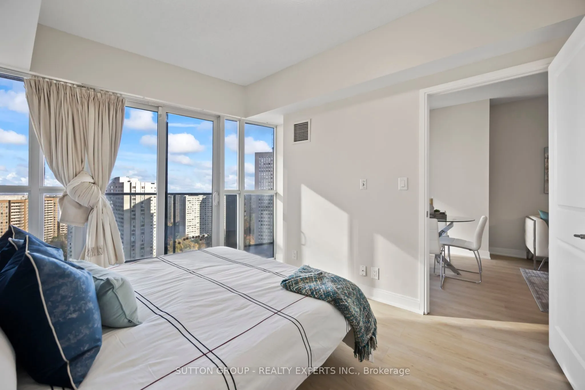 60 Absolute Avenue, #1901