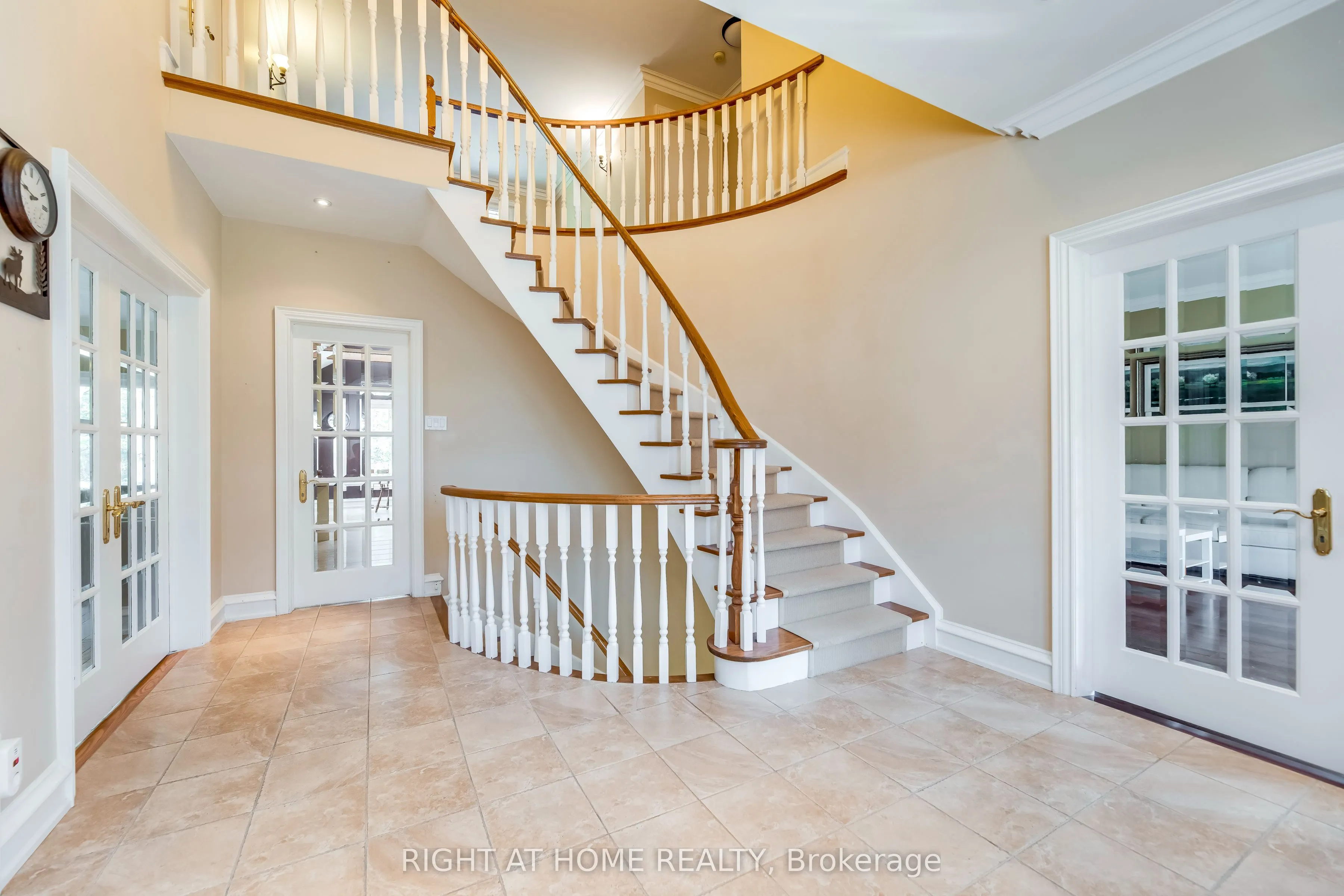 2175 Oneida Court