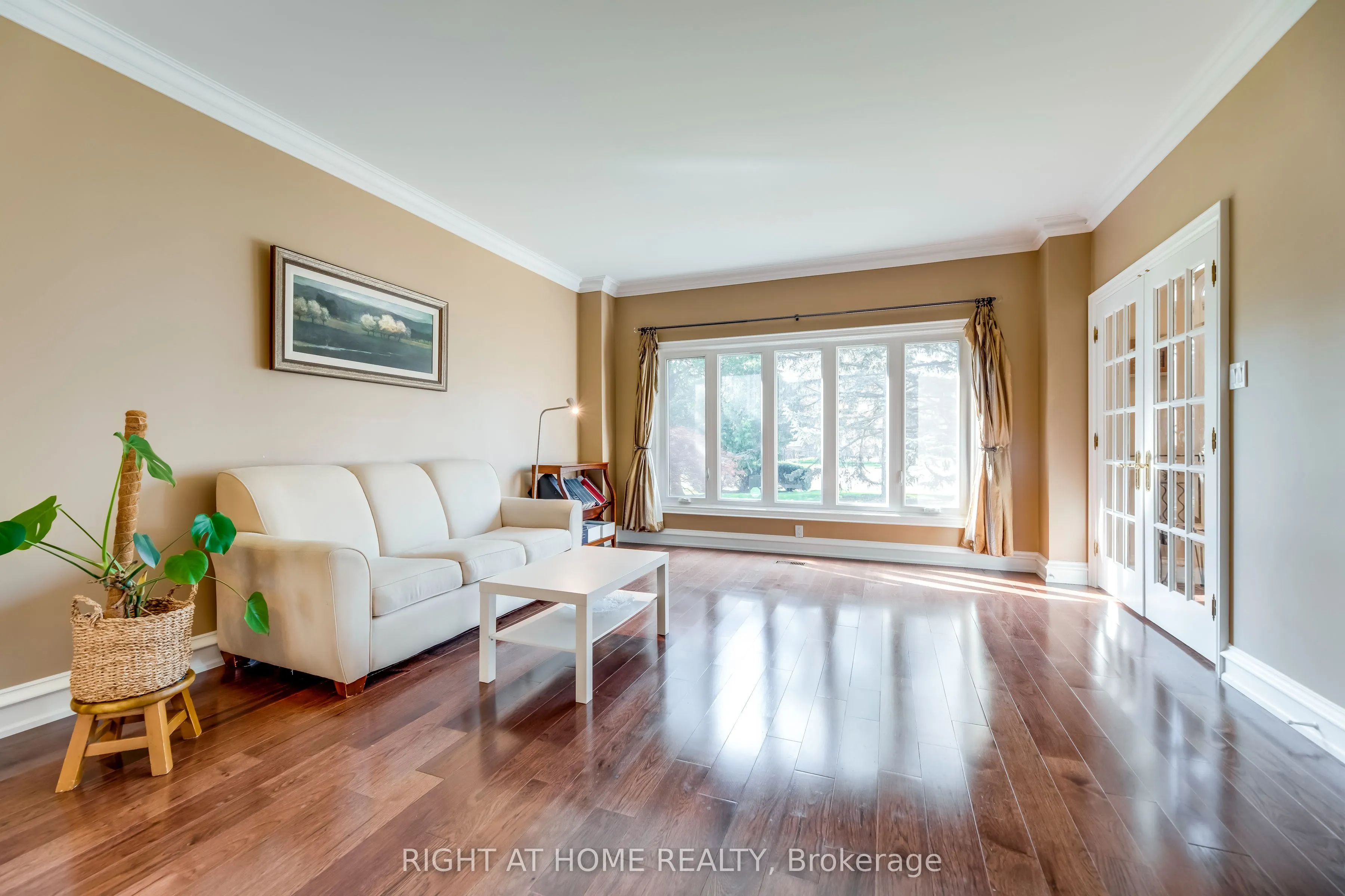 2175 Oneida Court