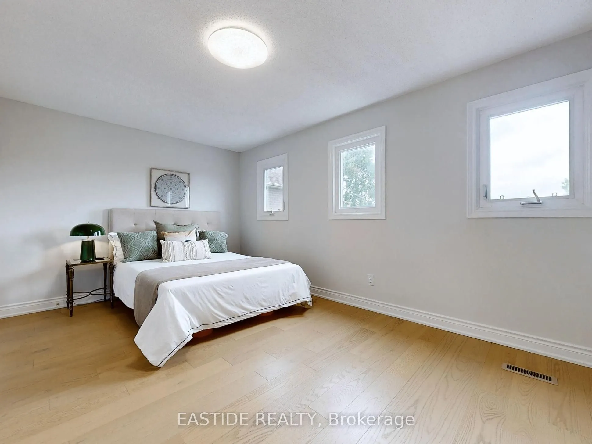 3282 Dragon Drive