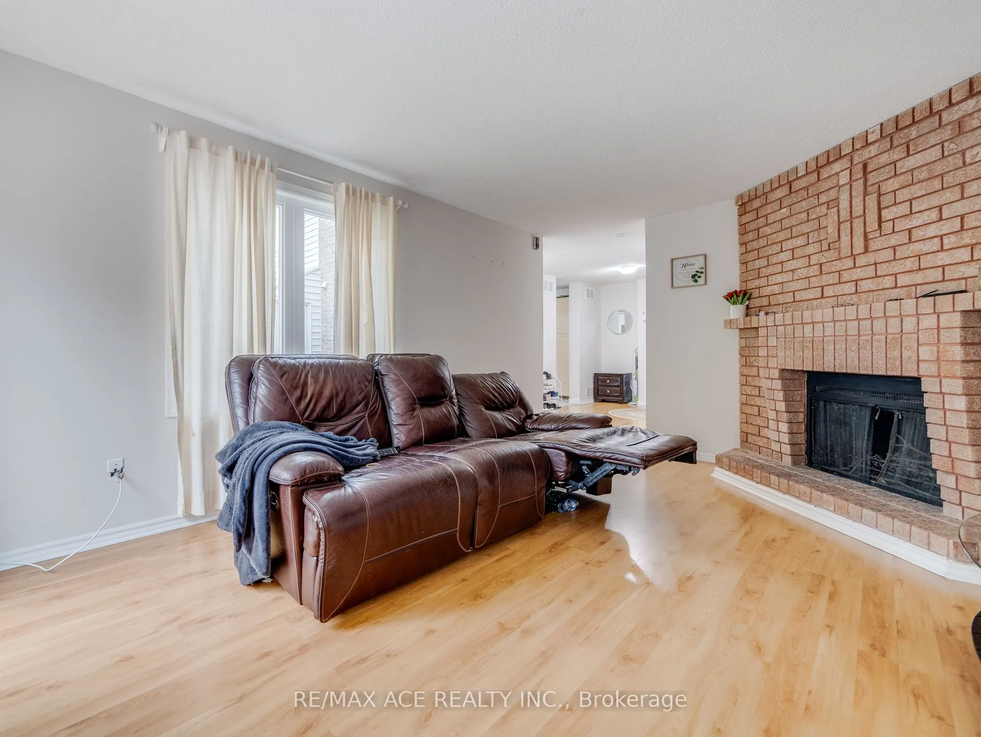 1172 Kos Boulevard