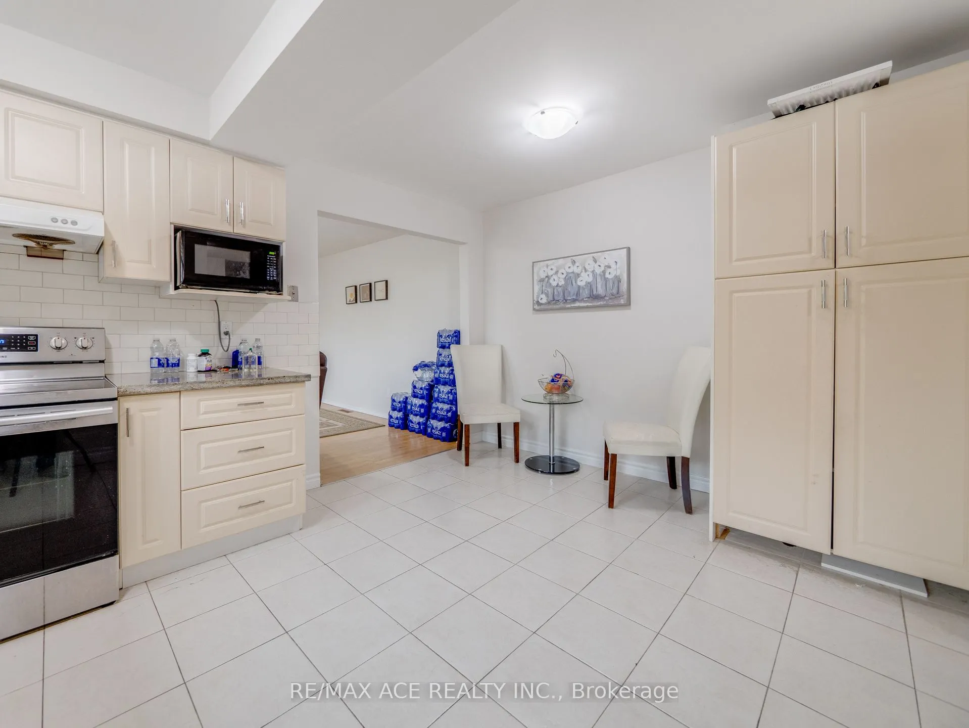 1172 Kos Boulevard