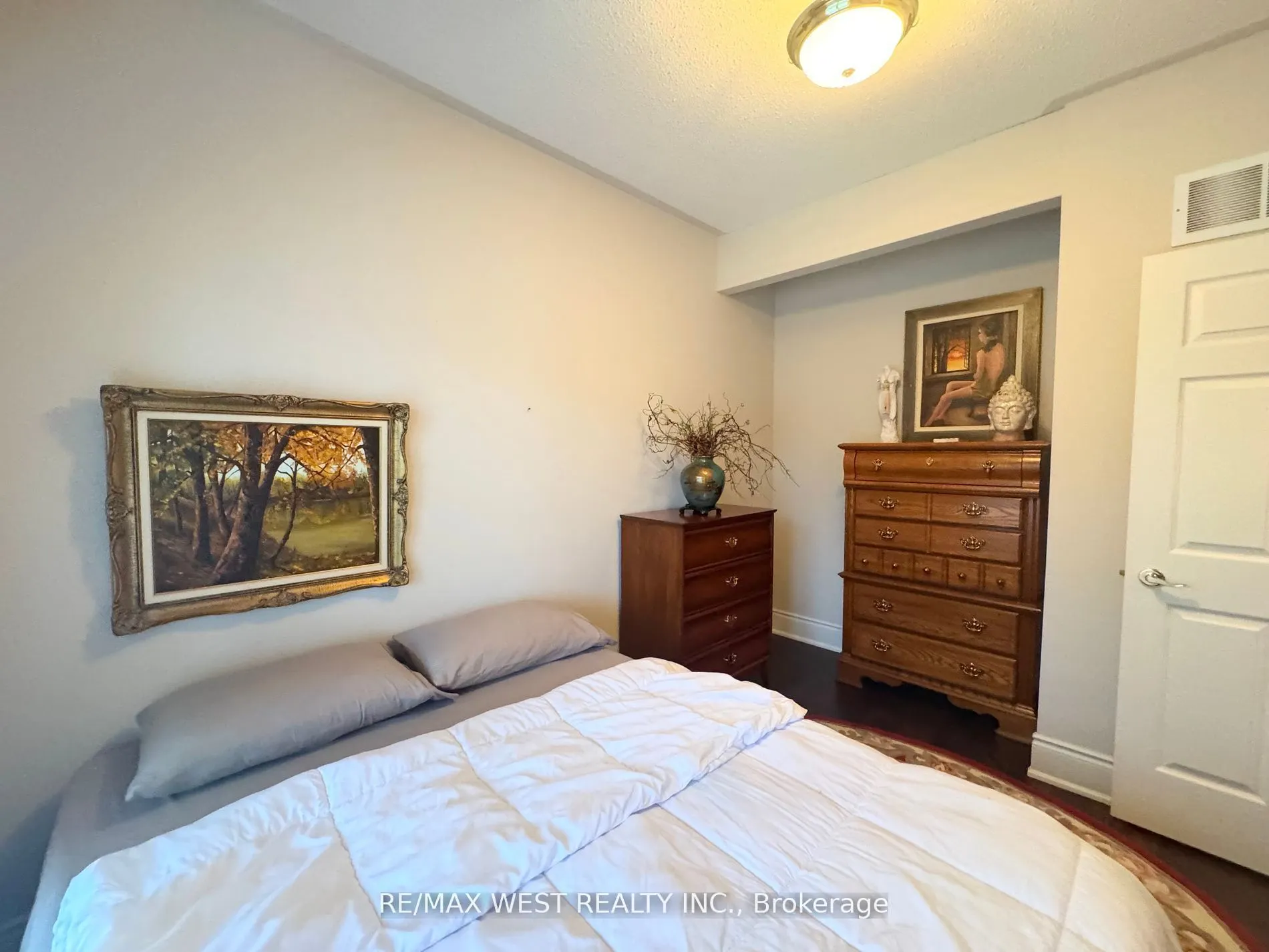 3 Larkdale Terrace, #2