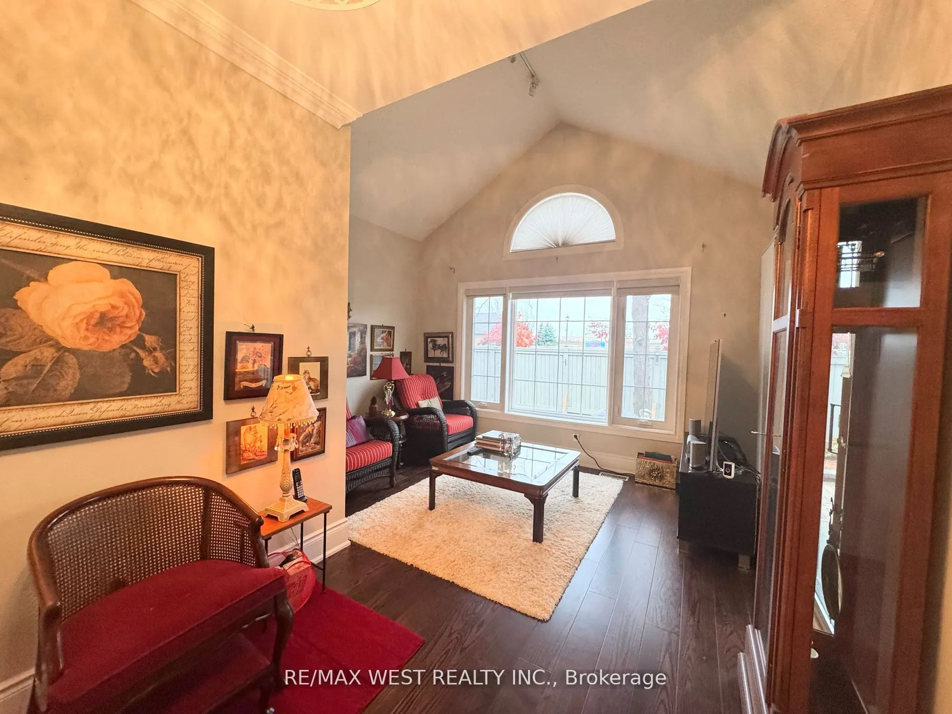 3 Larkdale Terrace, #2