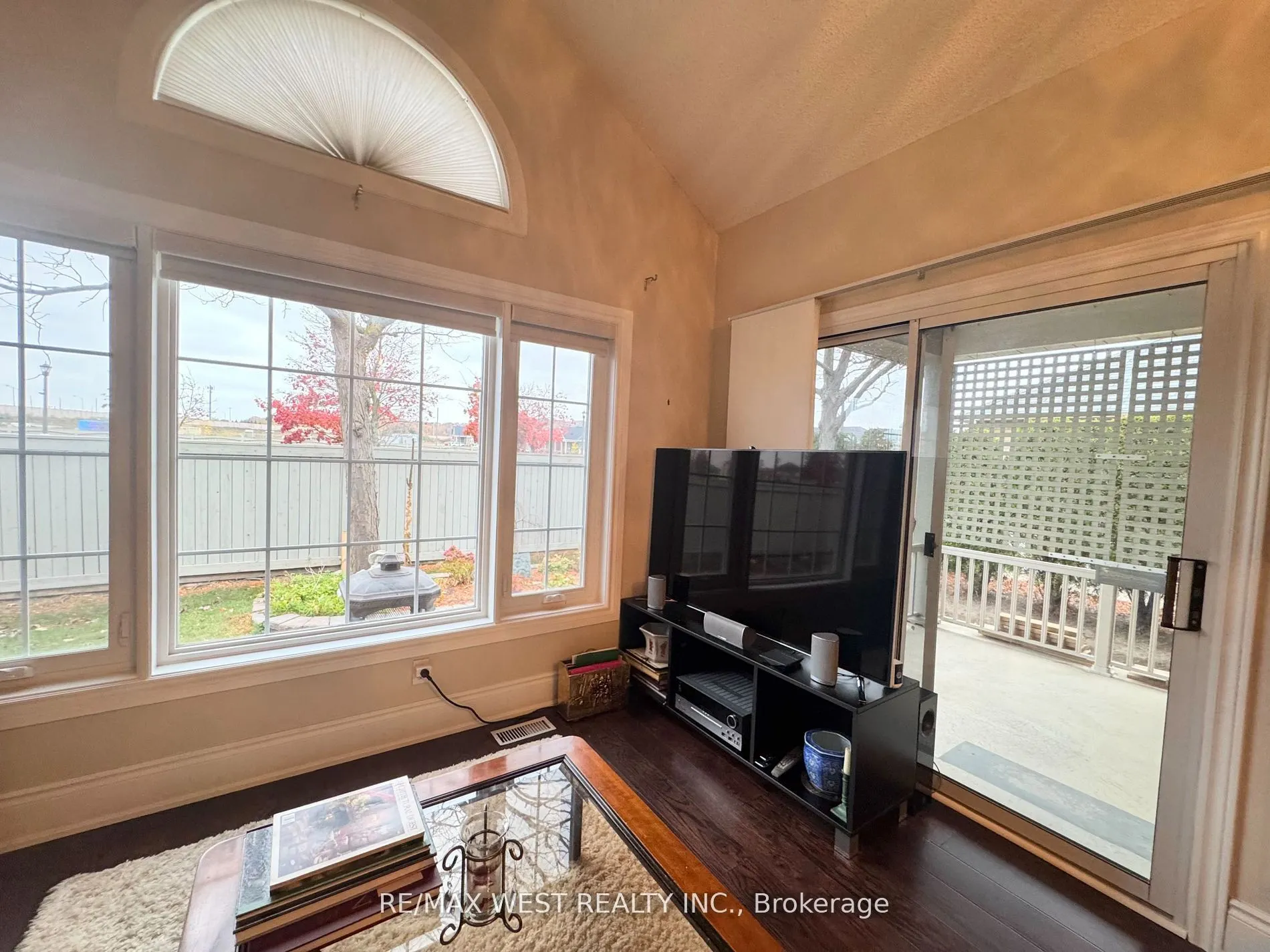 3 Larkdale Terrace, #2