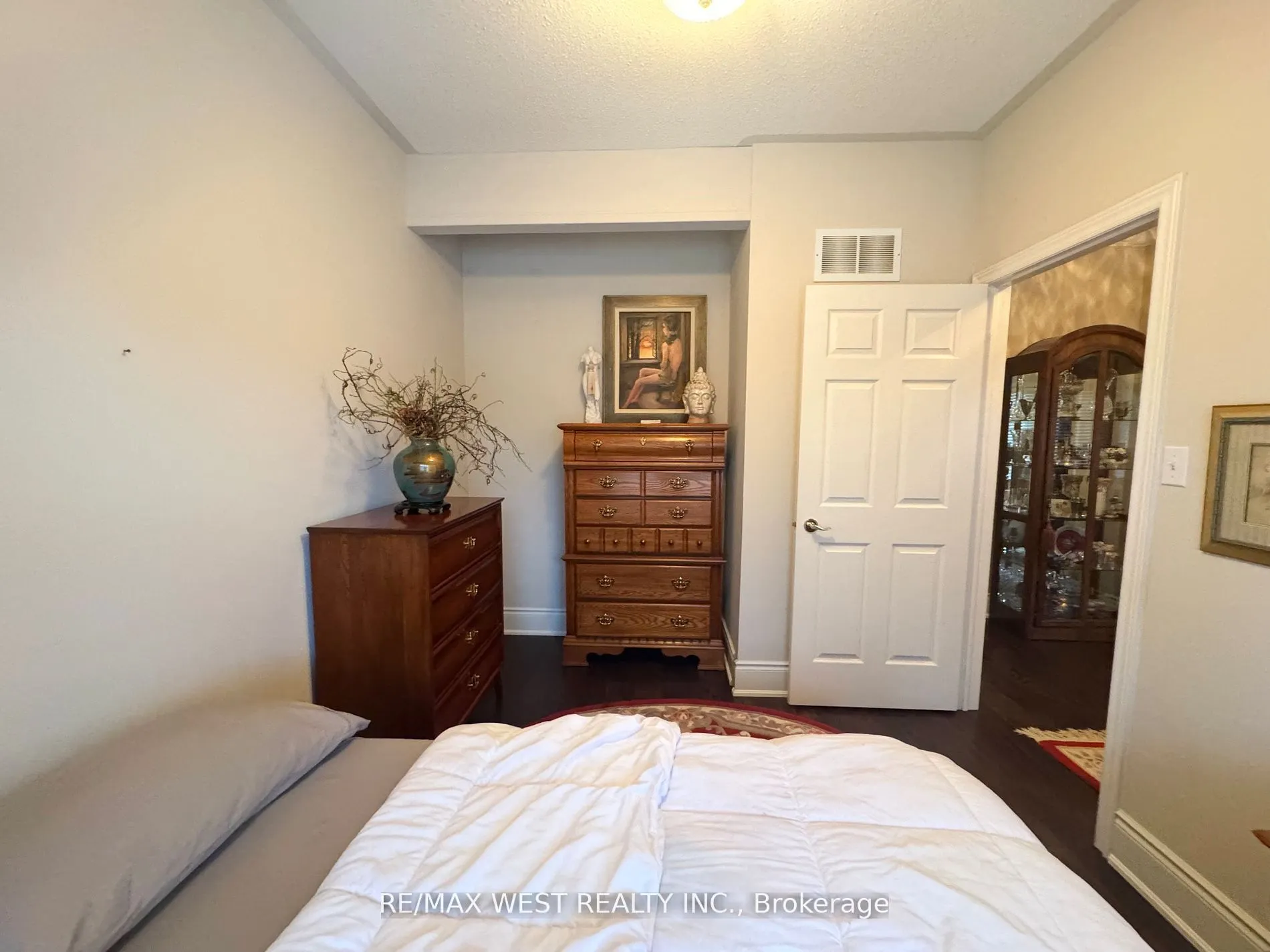 3 Larkdale Terrace, #2