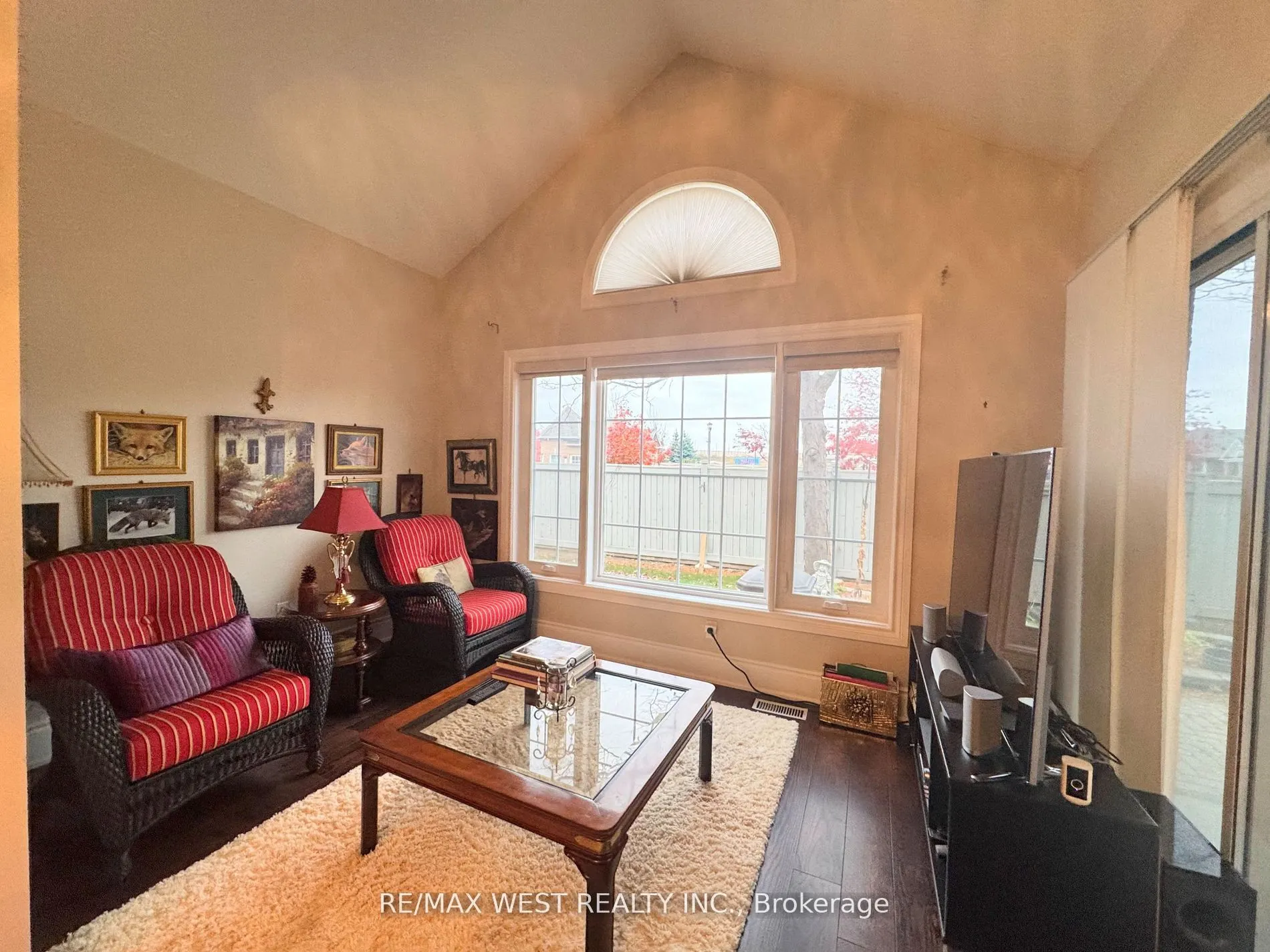 3 Larkdale Terrace, #2