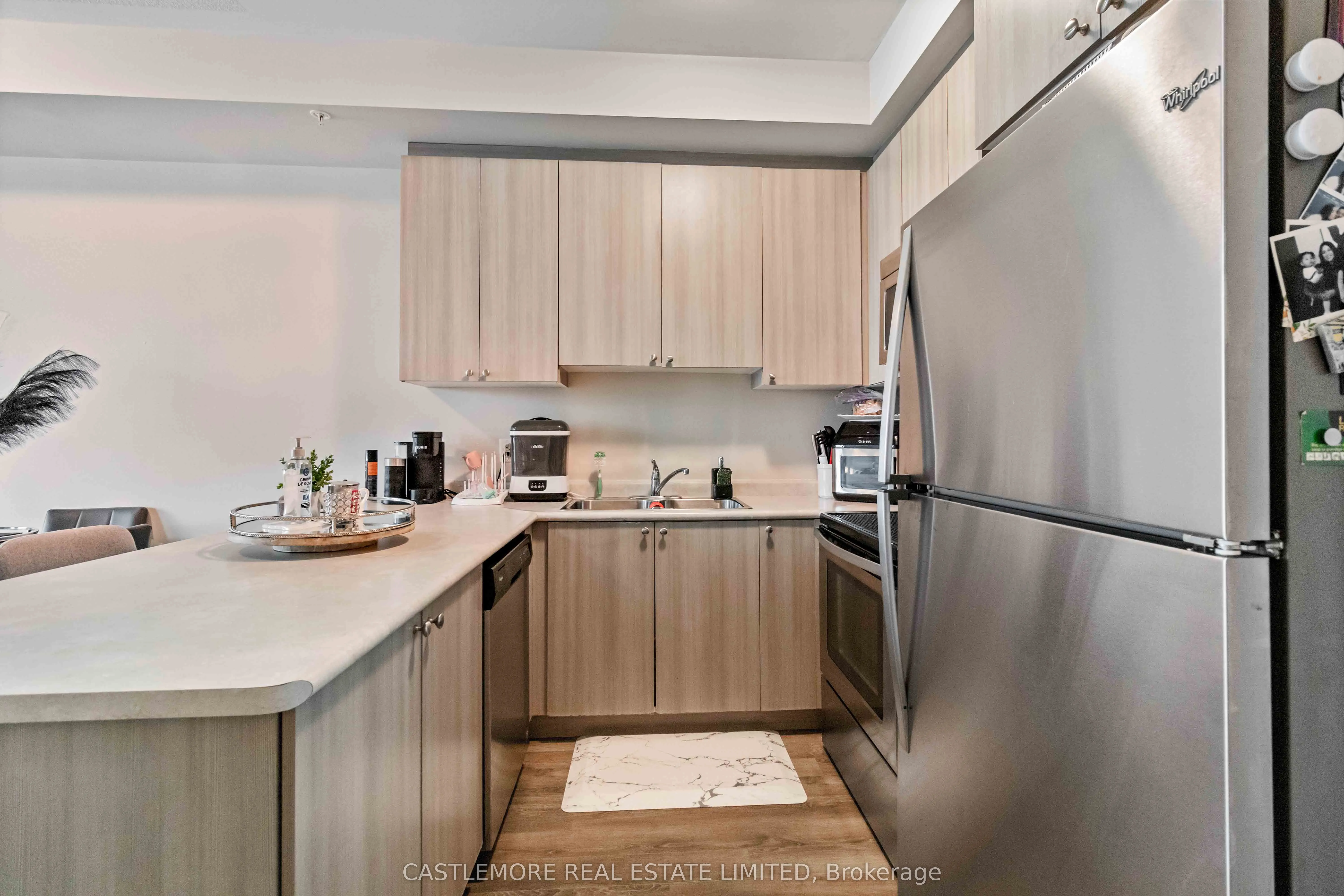 55 Yorkland Boulevard, #204