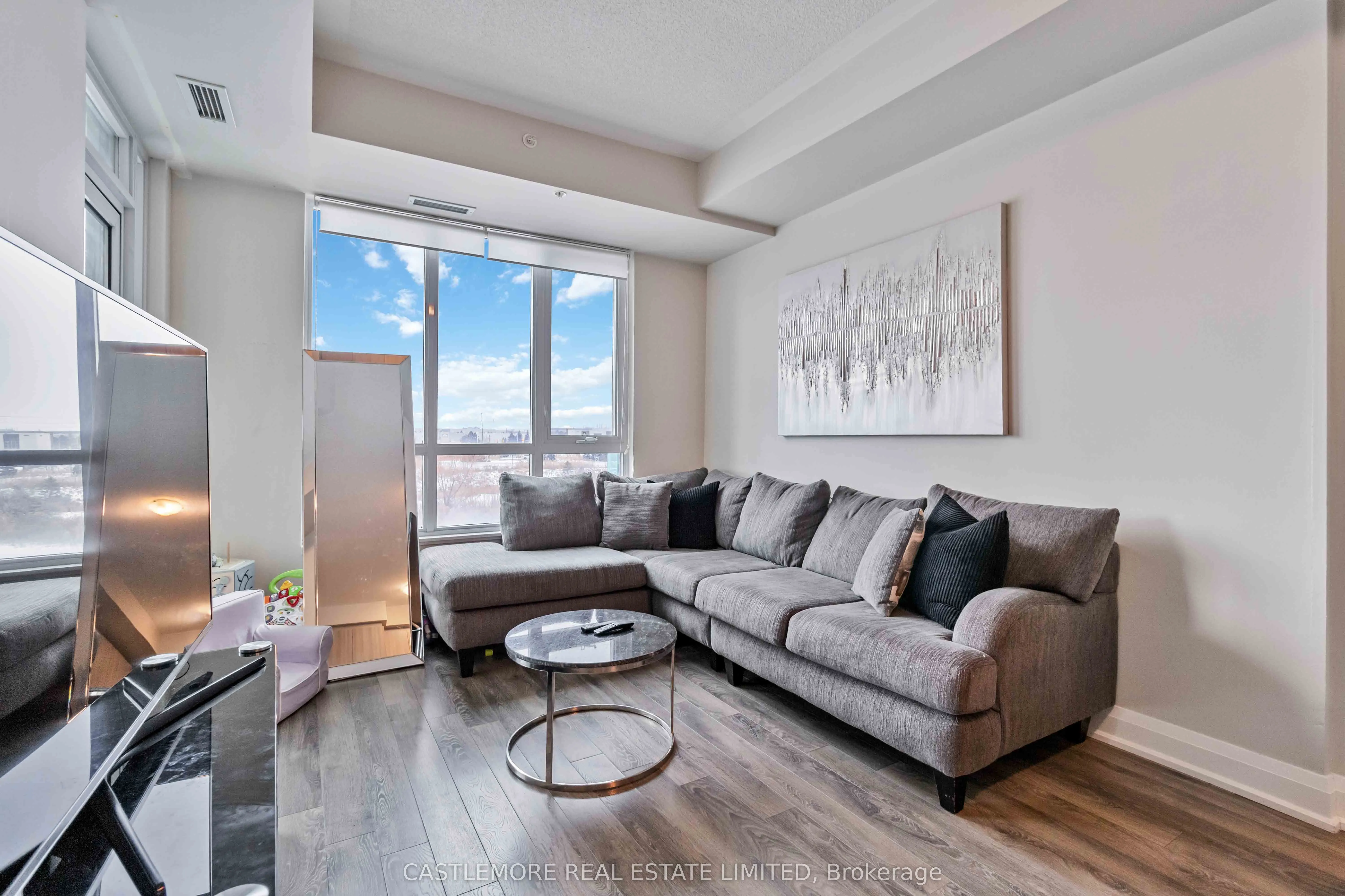 55 Yorkland Boulevard, #204