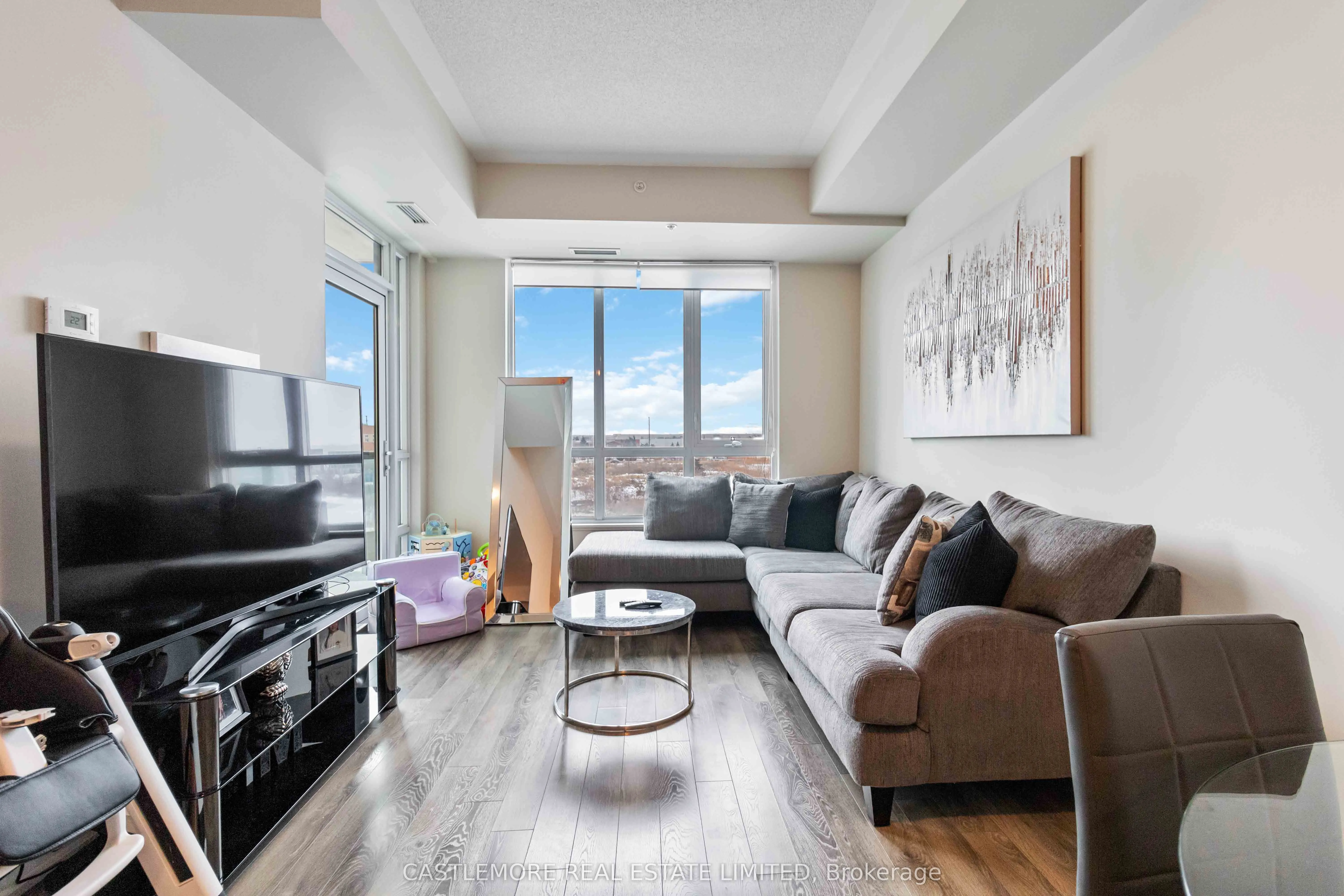 55 Yorkland Boulevard, #204