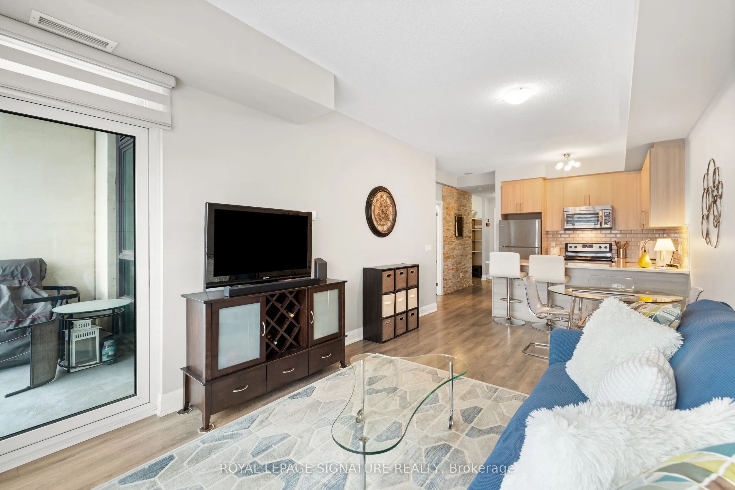 55 Yorkland Boulevard, #607