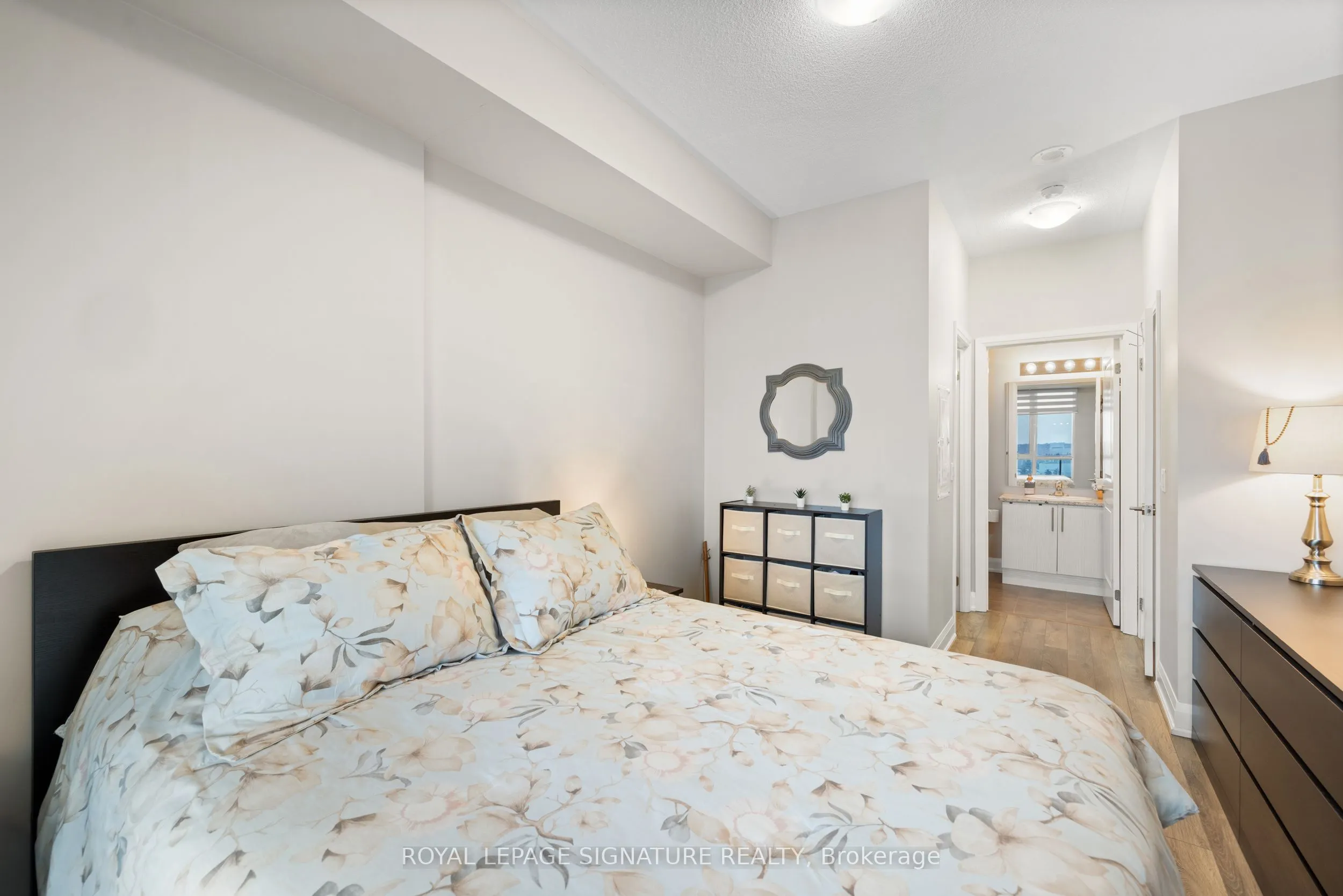 55 Yorkland Boulevard, #607