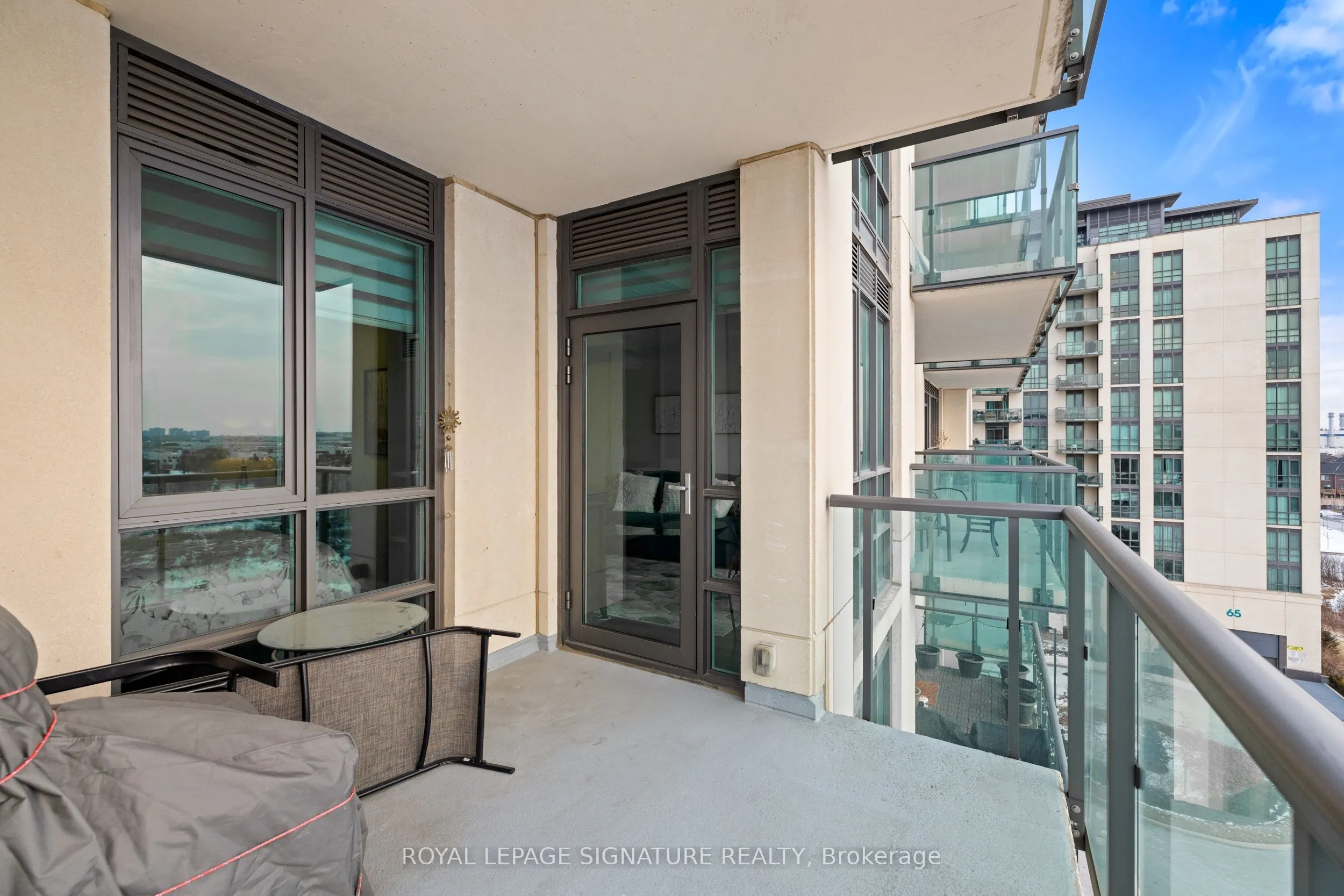 55 Yorkland Boulevard, #607