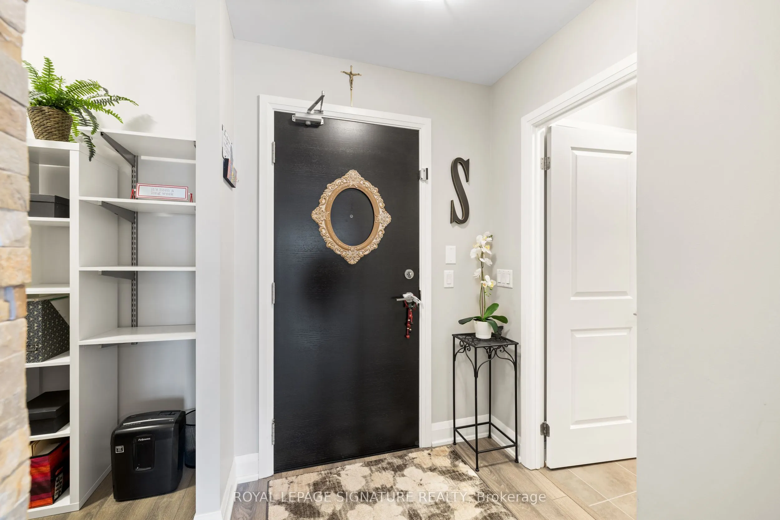55 Yorkland Boulevard, #607