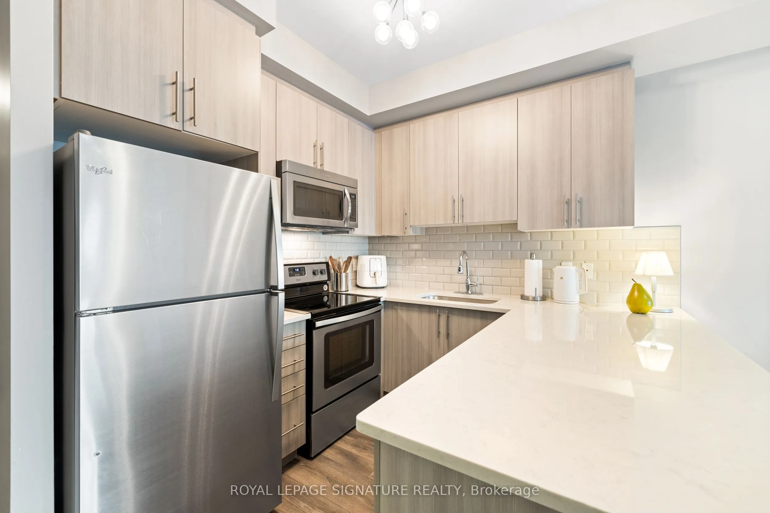 55 Yorkland Boulevard, #607