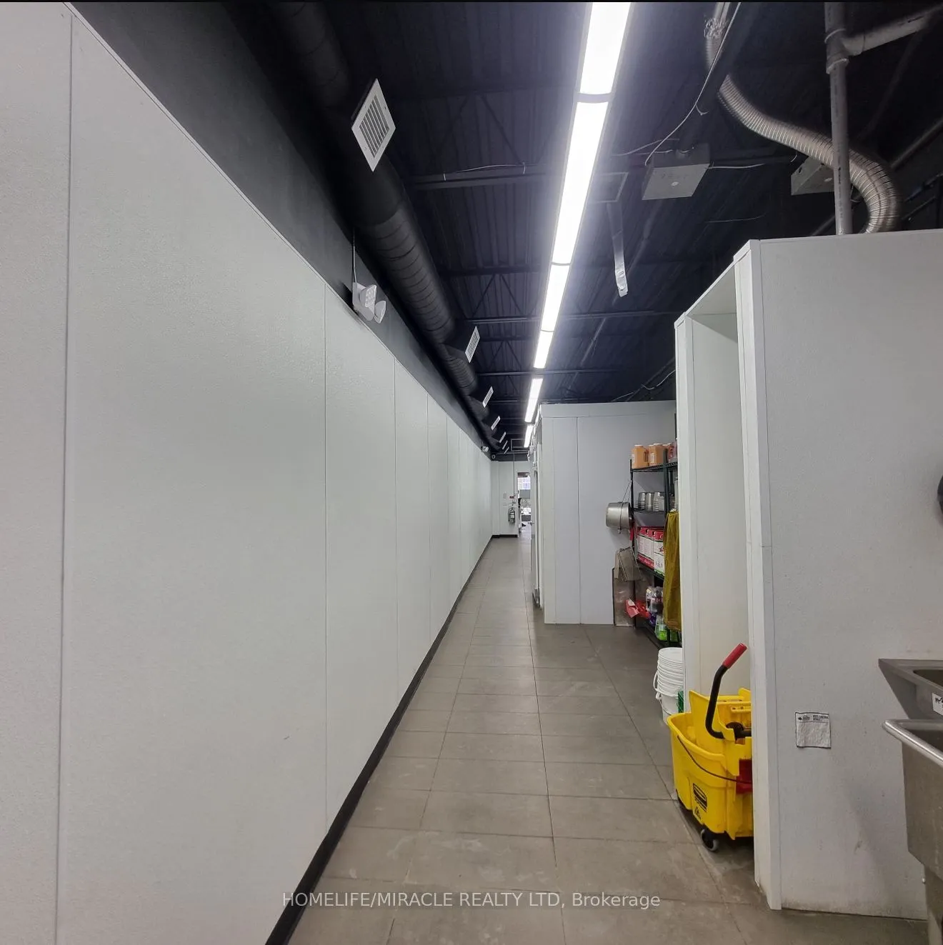 2425 Truscott Drive, #8