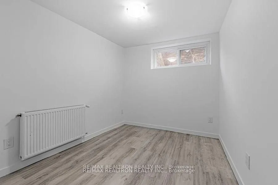 2507 Eglinton Avenue W, #M5