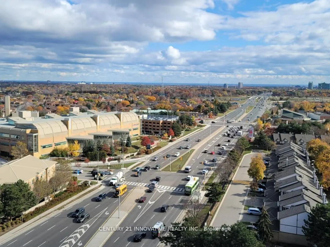 2520 Eglinton Avenue W, #1016
