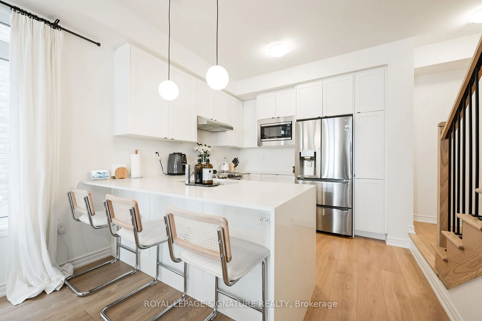 389 Thimbleweed Court