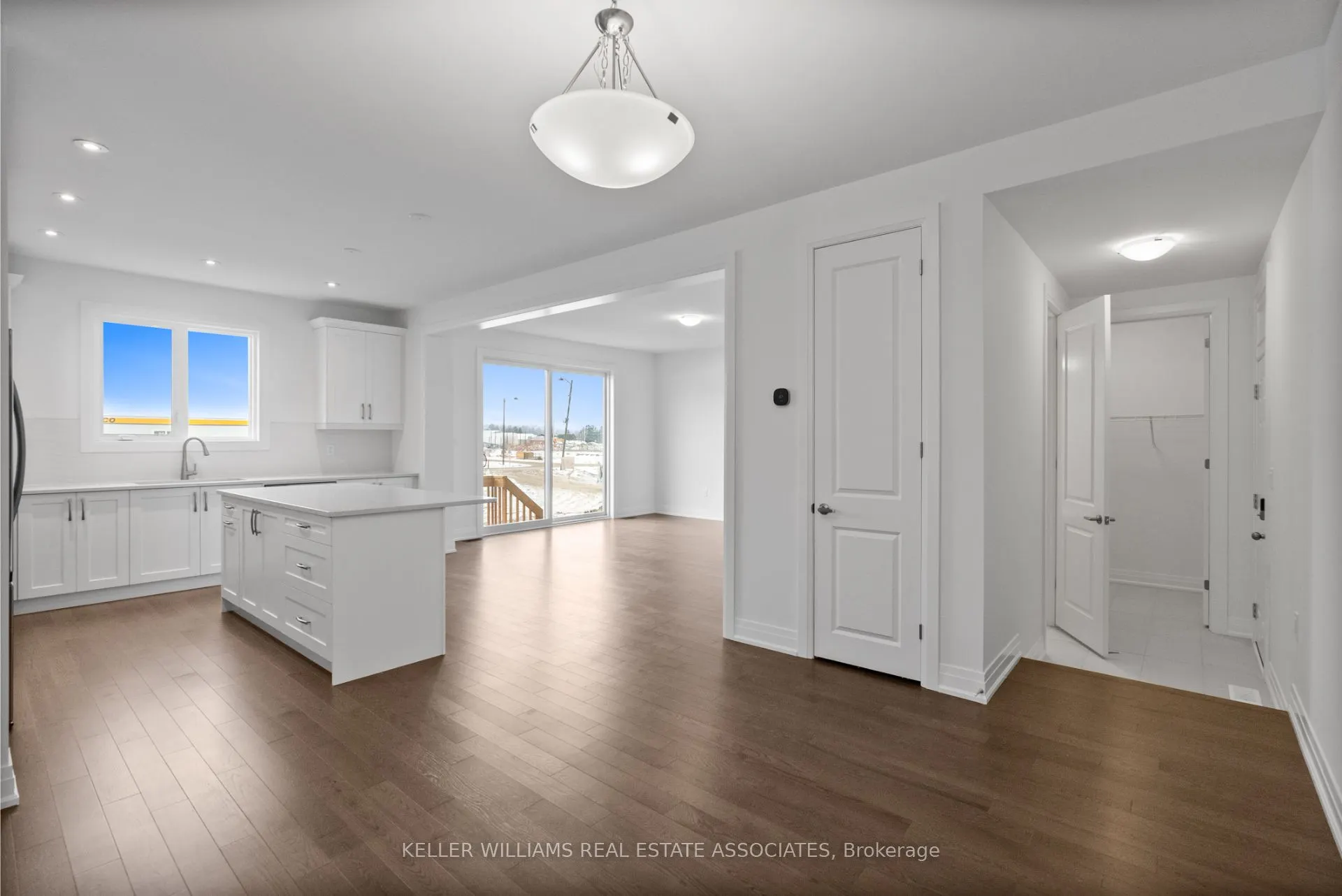 16 Aster Woods Drive