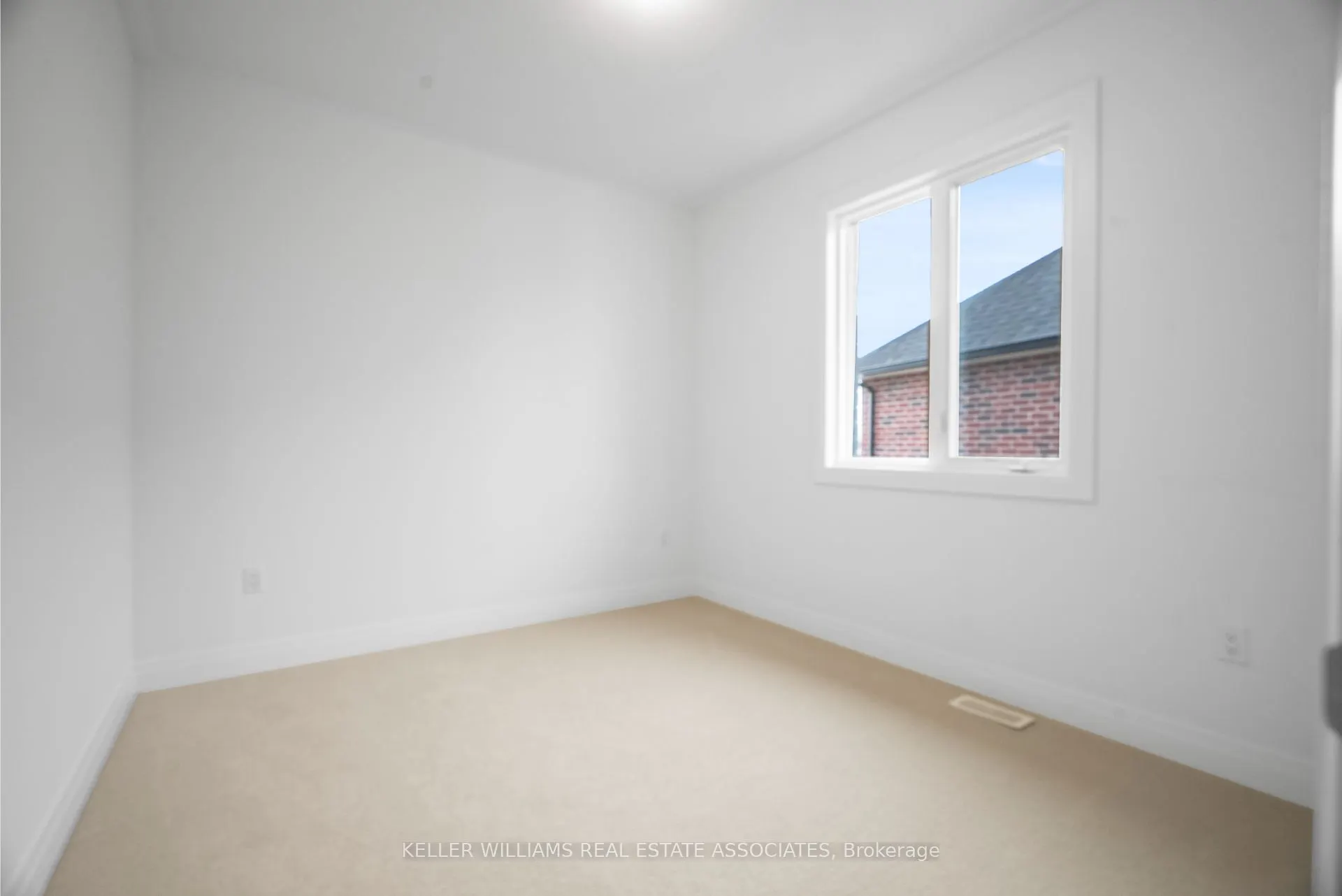 18 Aster Woods Drive