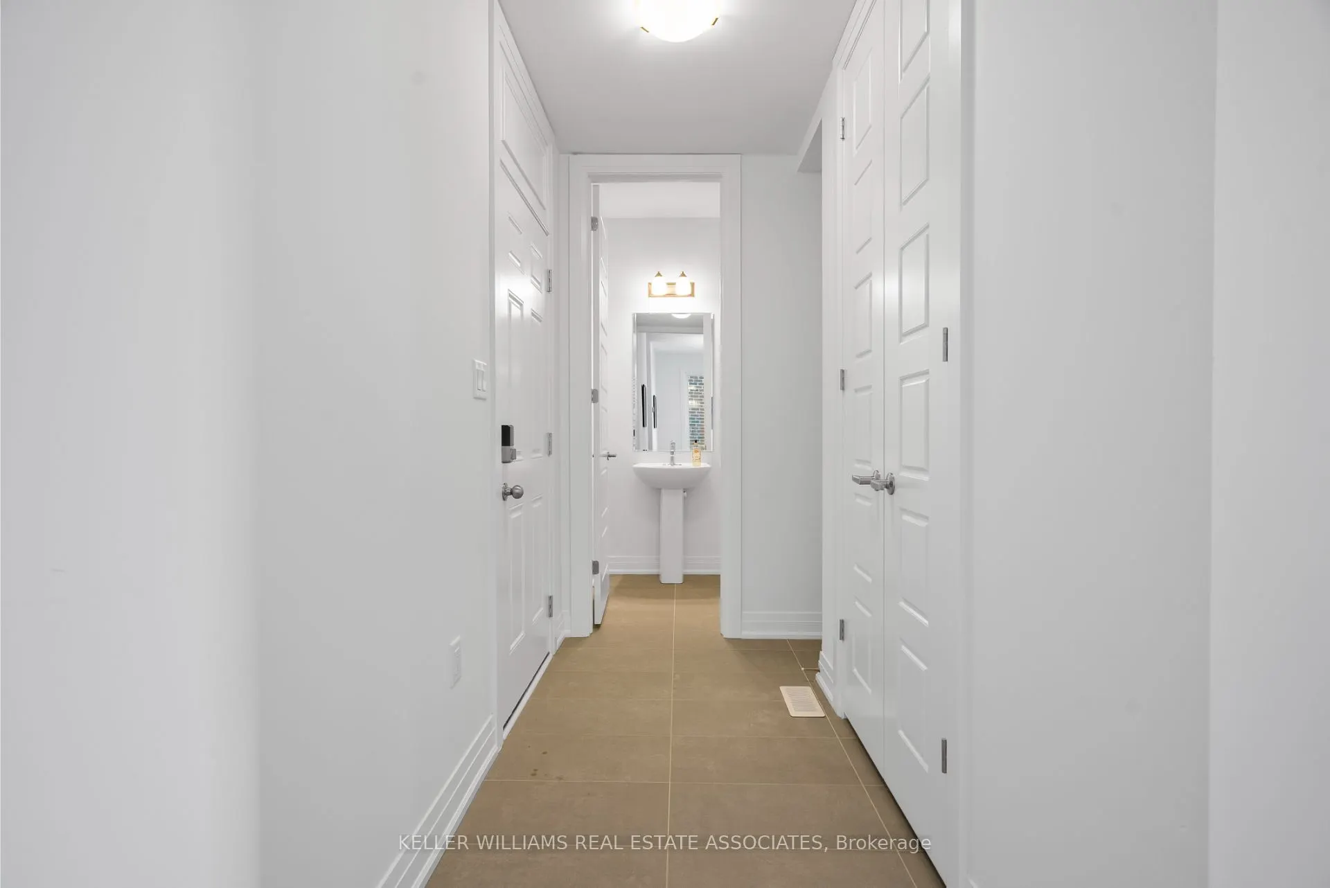 18 Aster Woods Drive