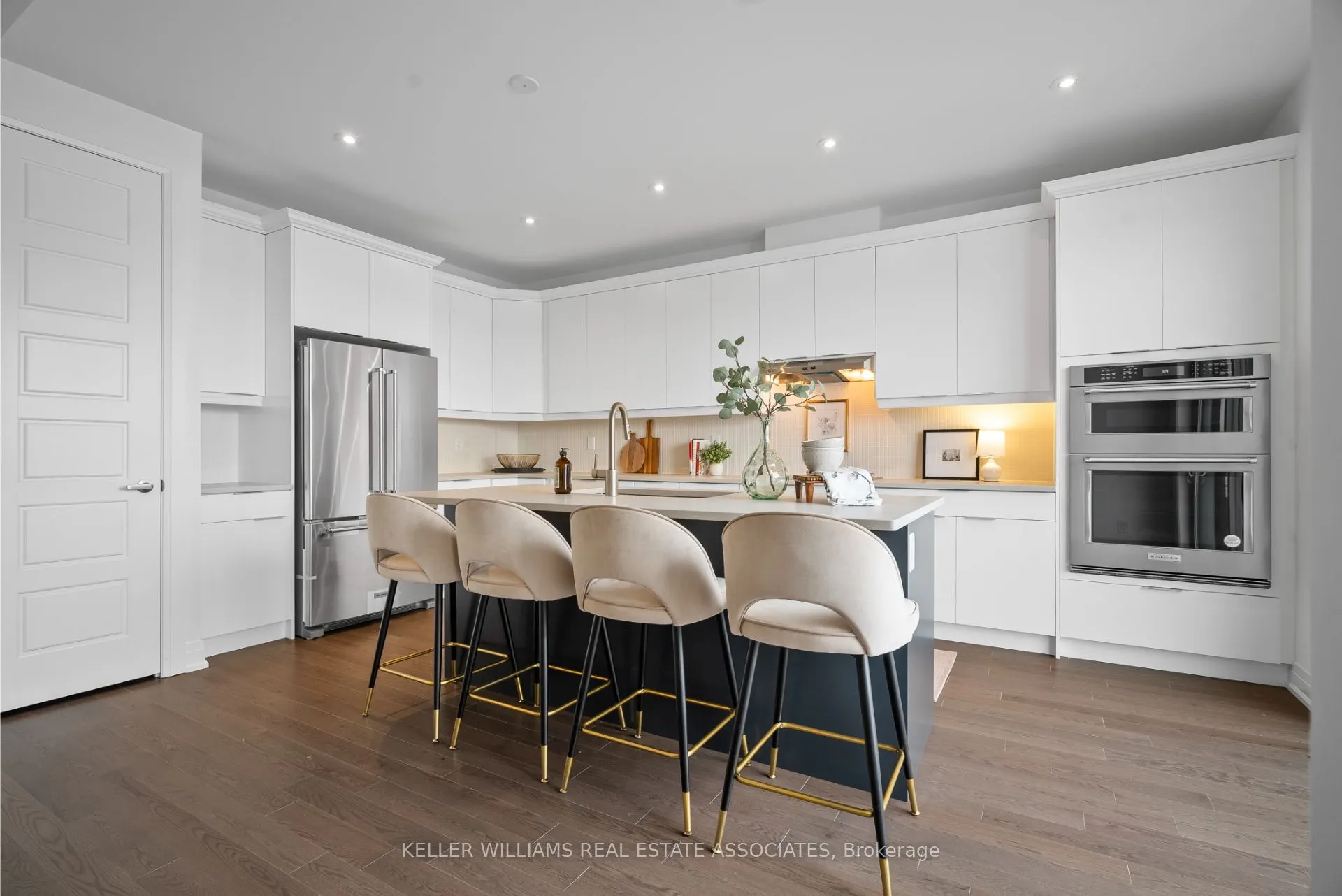 18 Aster Woods Drive