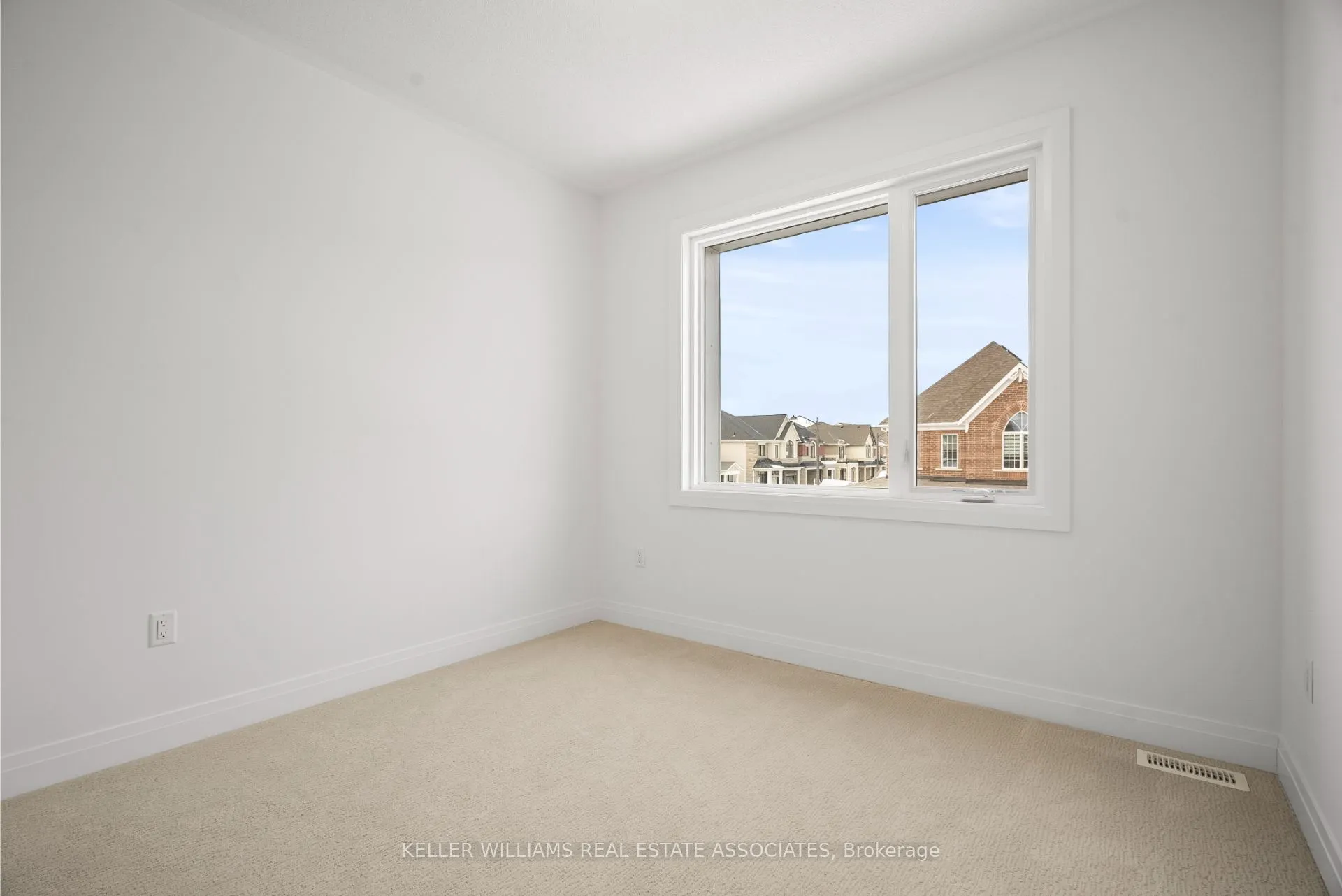18 Aster Woods Drive
