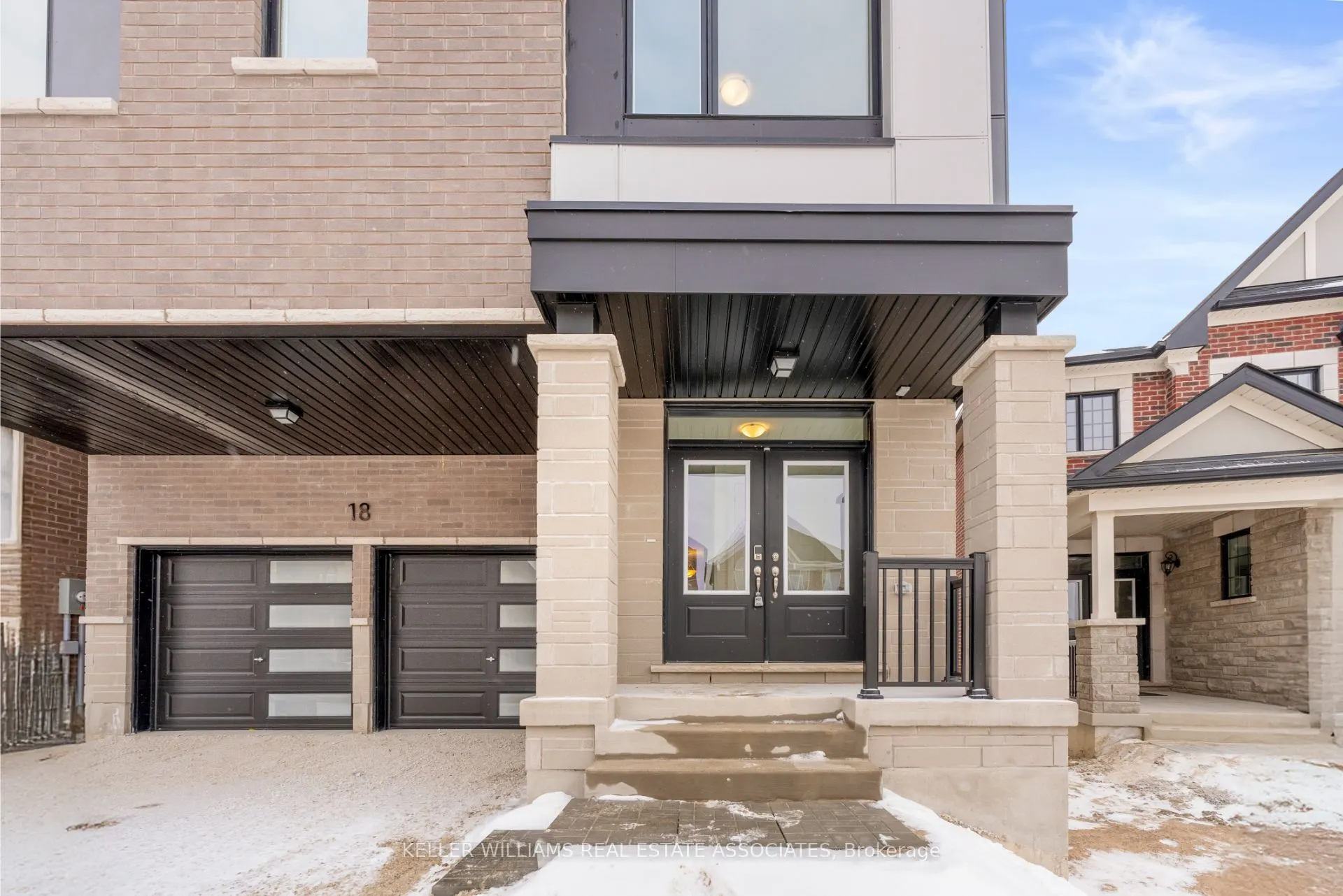 18 Aster Woods Drive