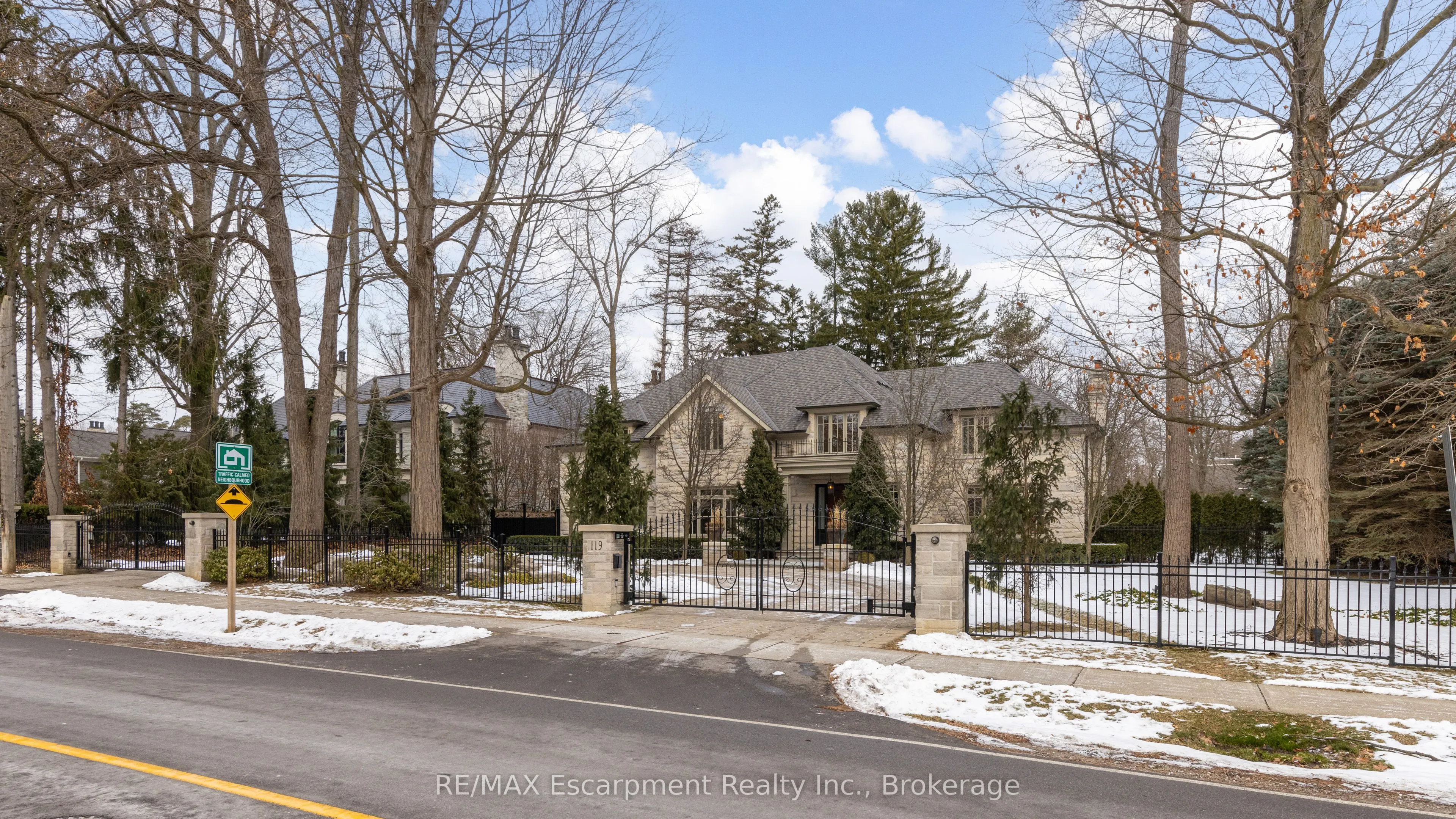 119 Chartwell Road