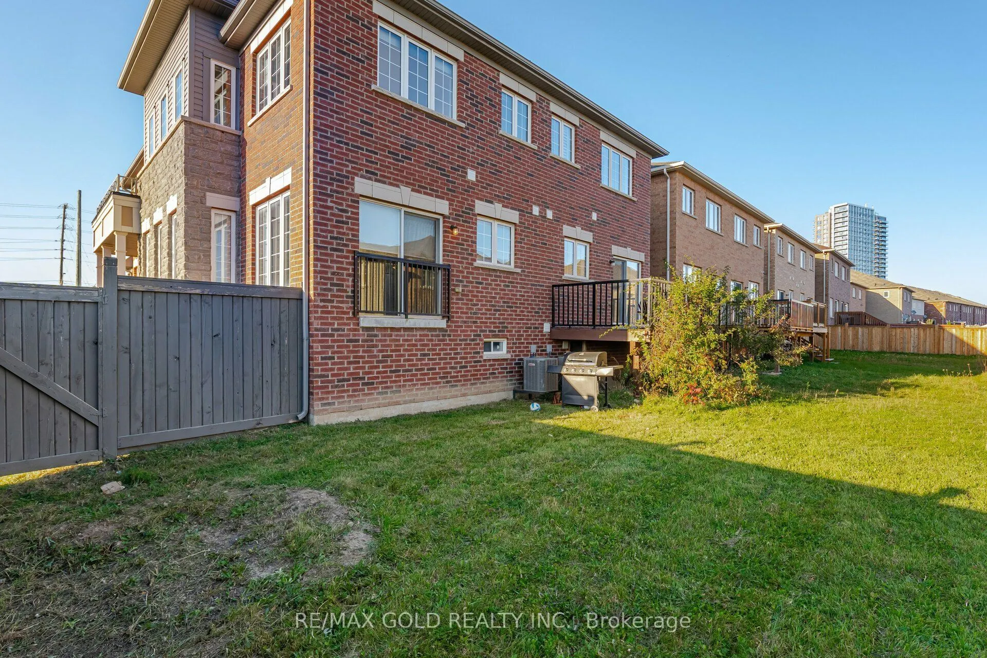63 Frenchpark Circle