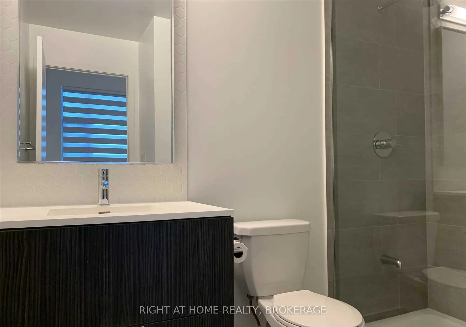 2520 Eglinton Avenue W, #1801