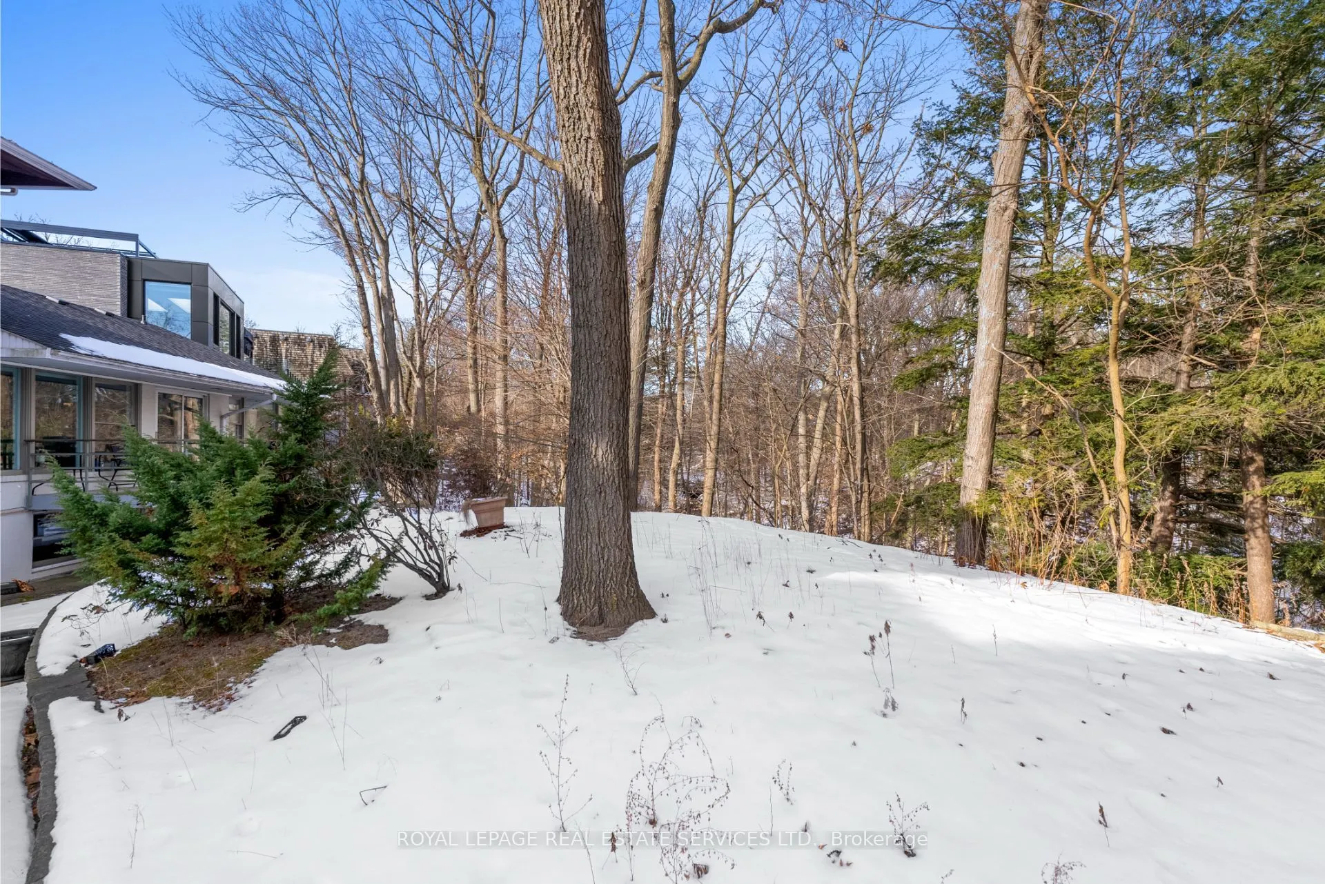 89 Valecrest Drive