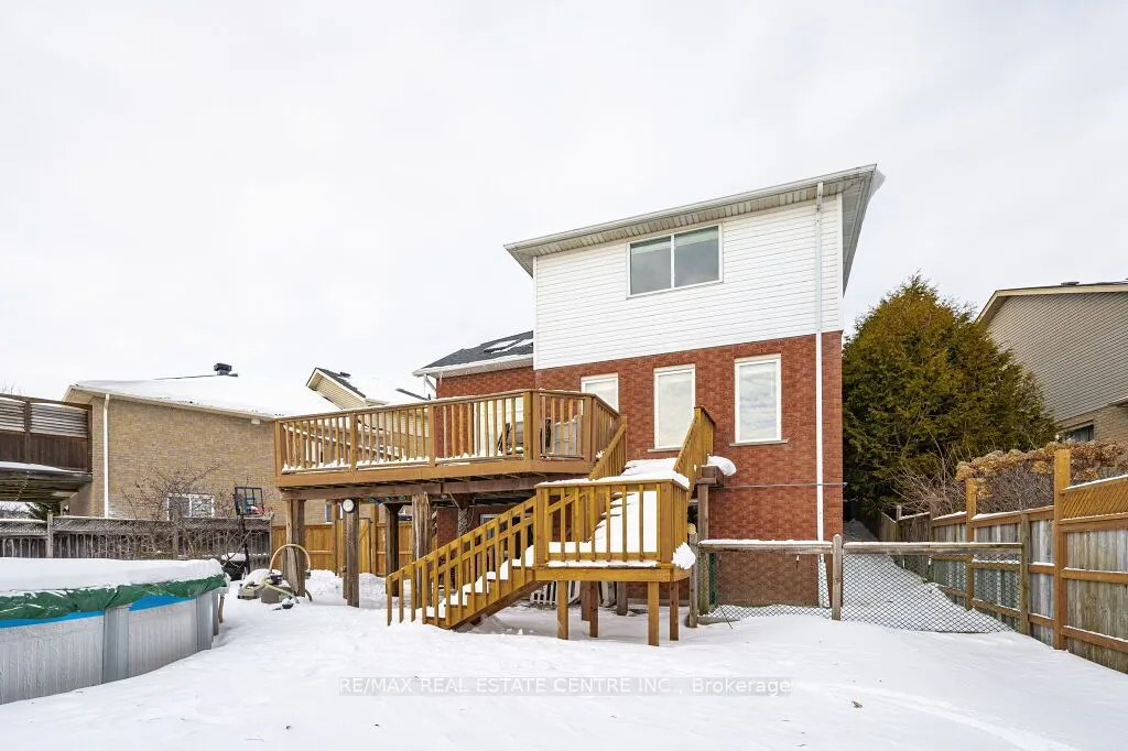 93 Biscayne Crescent