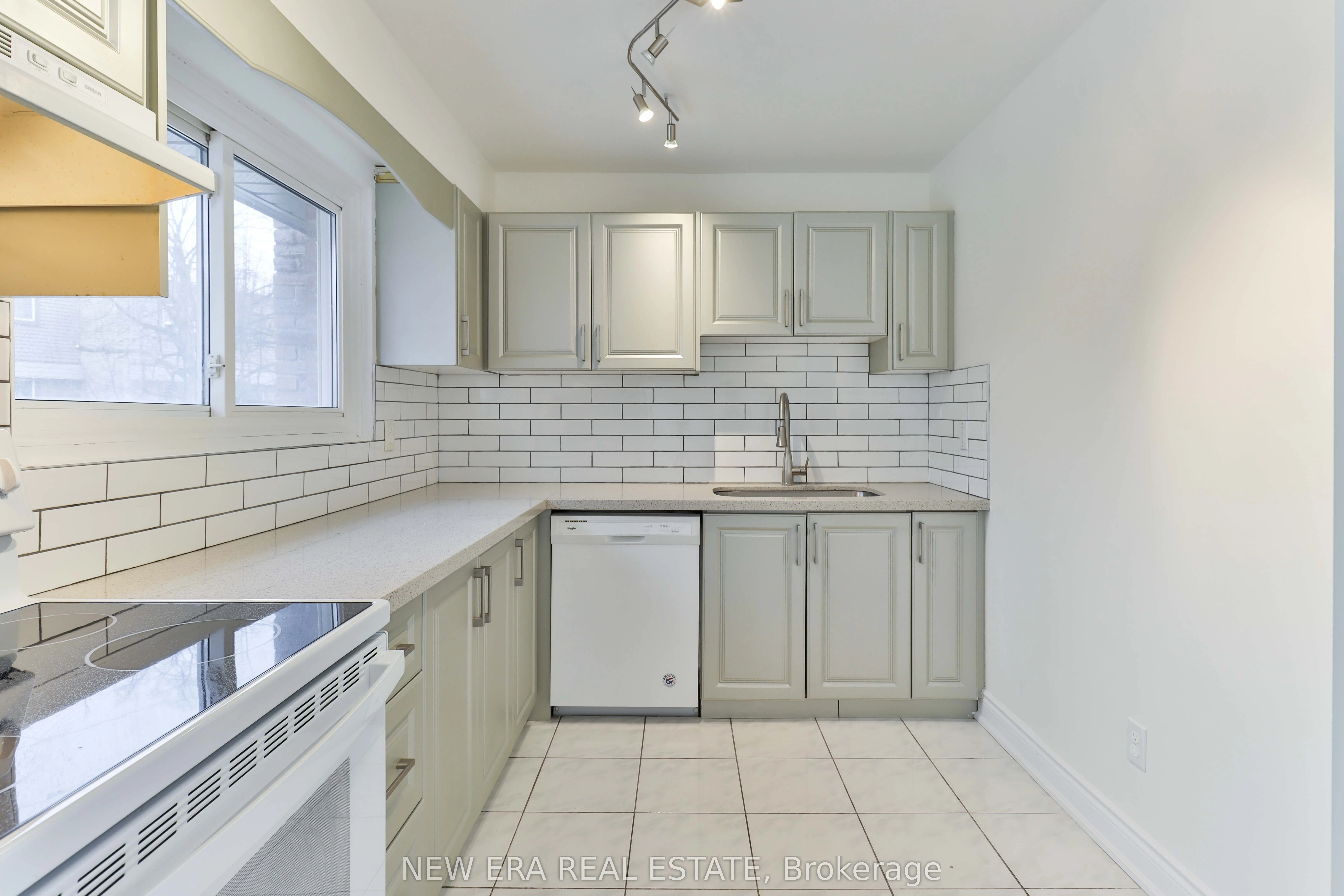 2315 Bromsgrove Road, #137