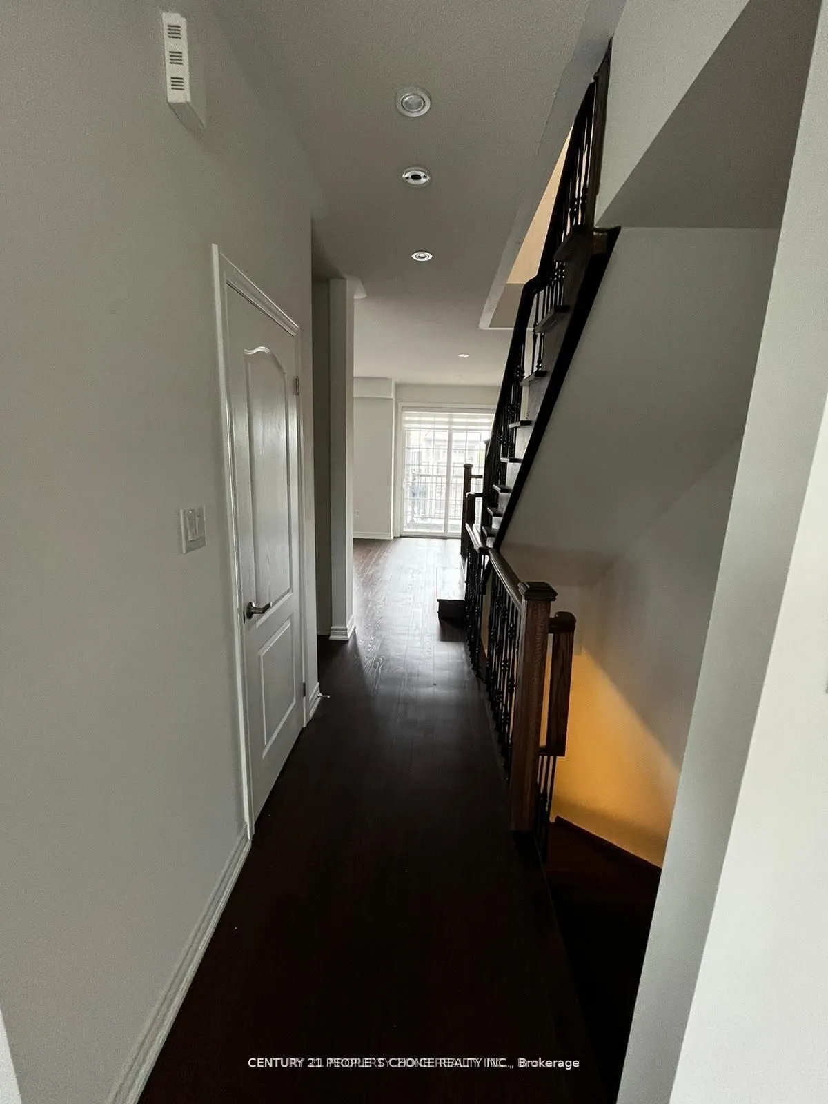 51 Hashmi Place W