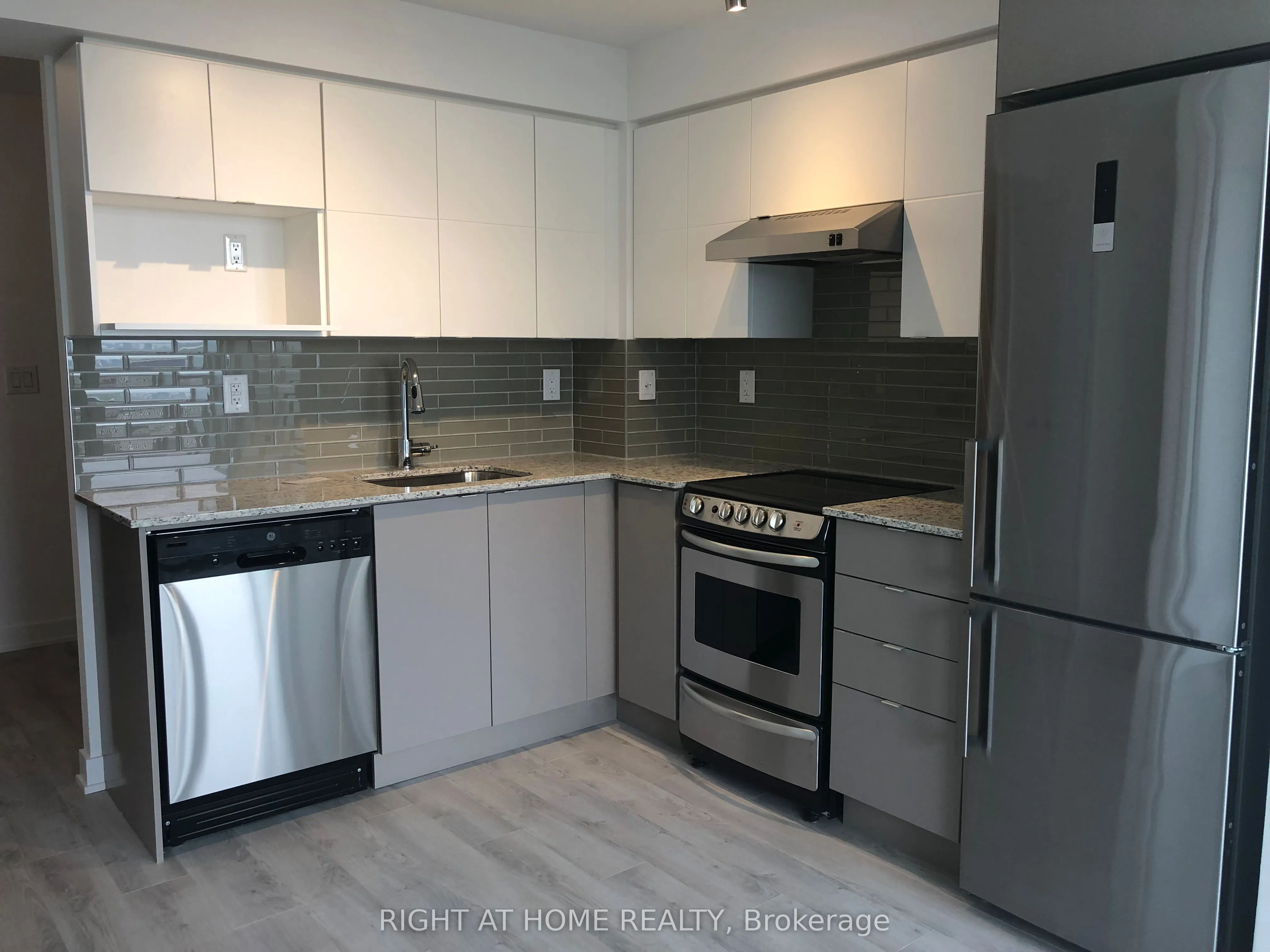 160 Flemington Road, #1409