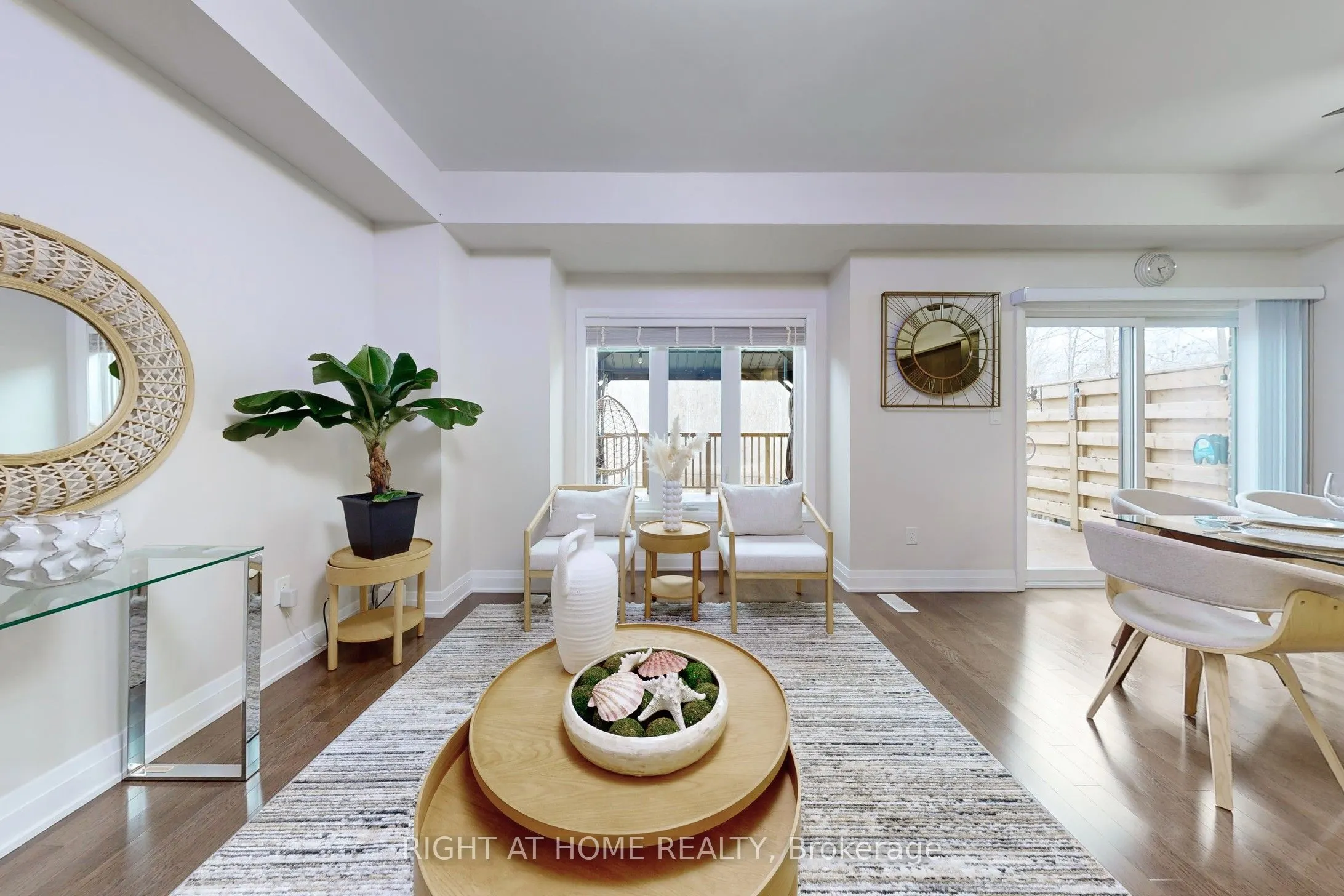 35 Oliana Way